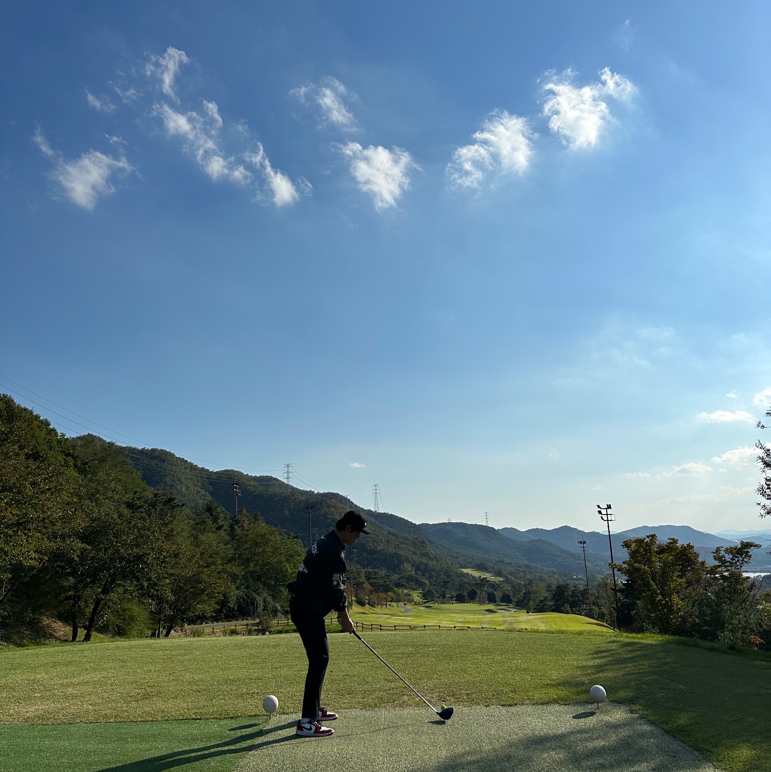 Nike x Drake Nocta Golf Crewneck Top Green - US/EU, Jordan 1 Low Golf Chicago 착용 스타일