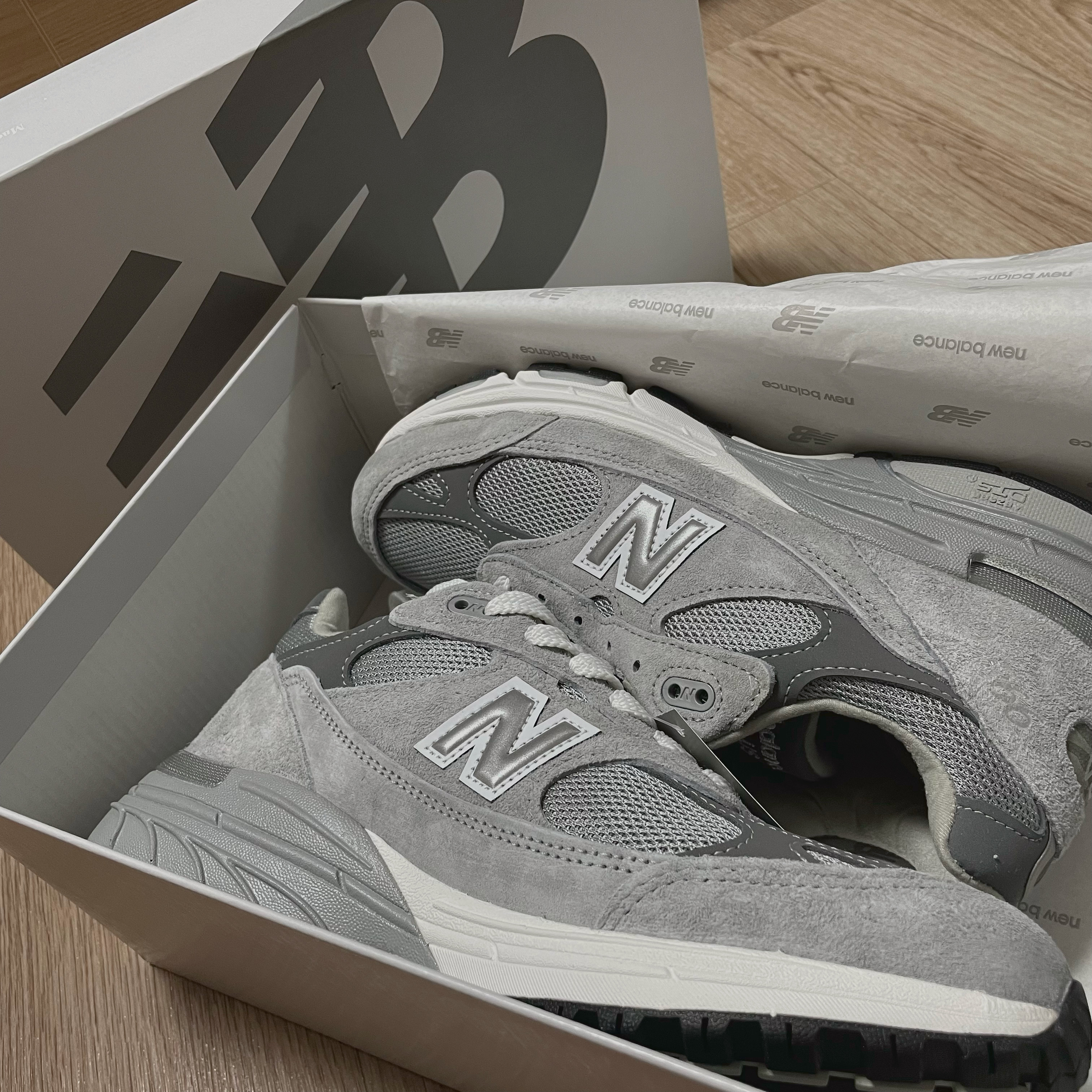 New Balance 993 Made in USA Grey - D Standard 착용 스타일