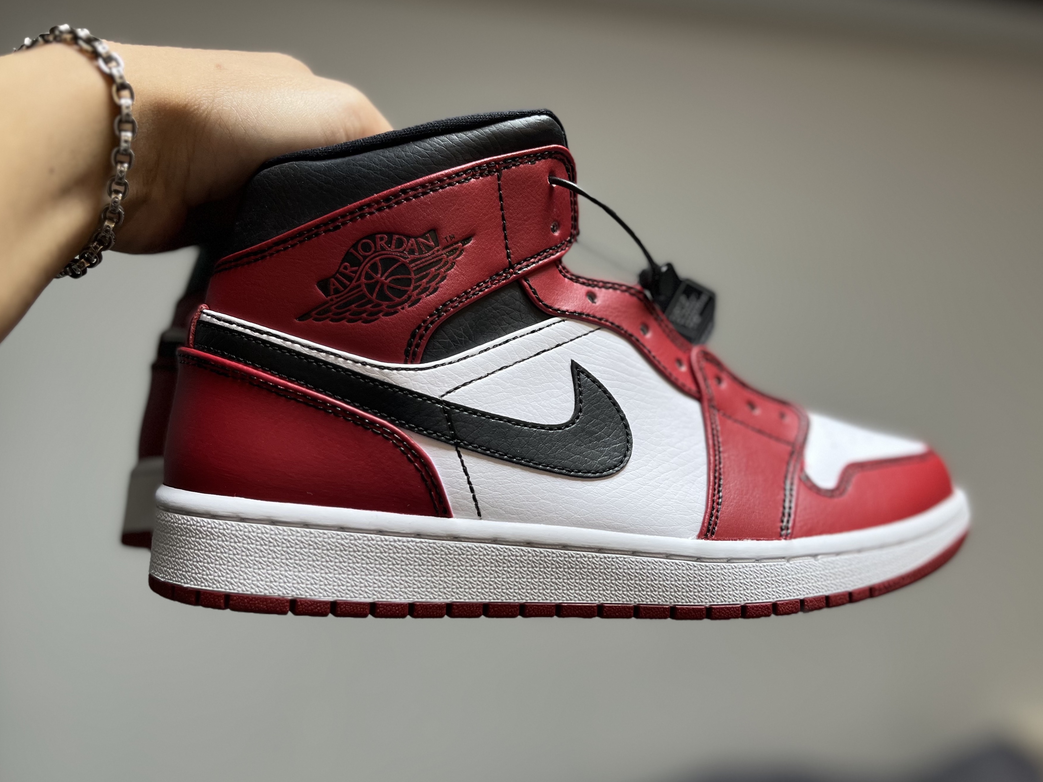 Jordan 1 Mid Chicago 2020 착용 스타일