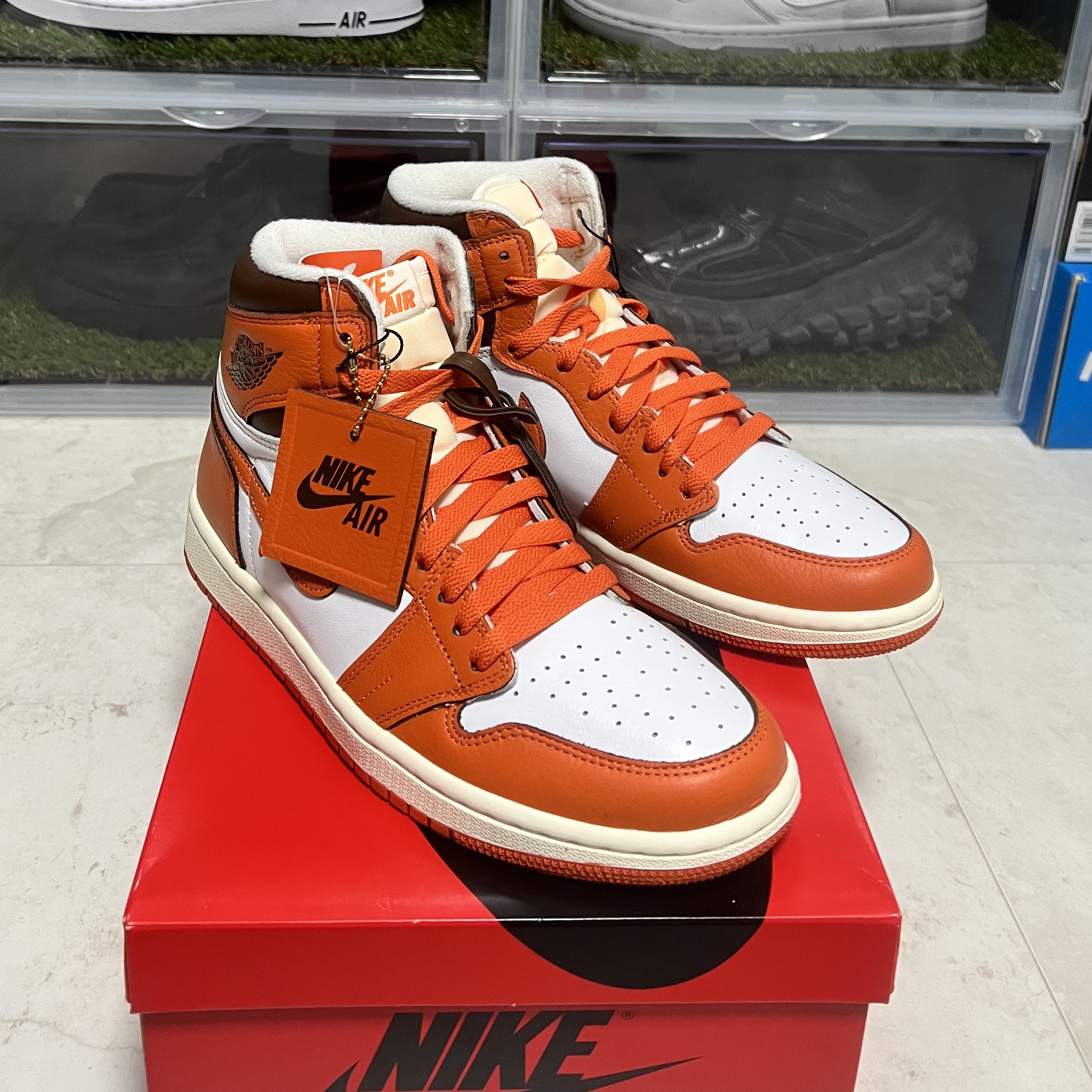 (W) Jordan 1 Retro High OG Starfish 착용 스타일 - 1