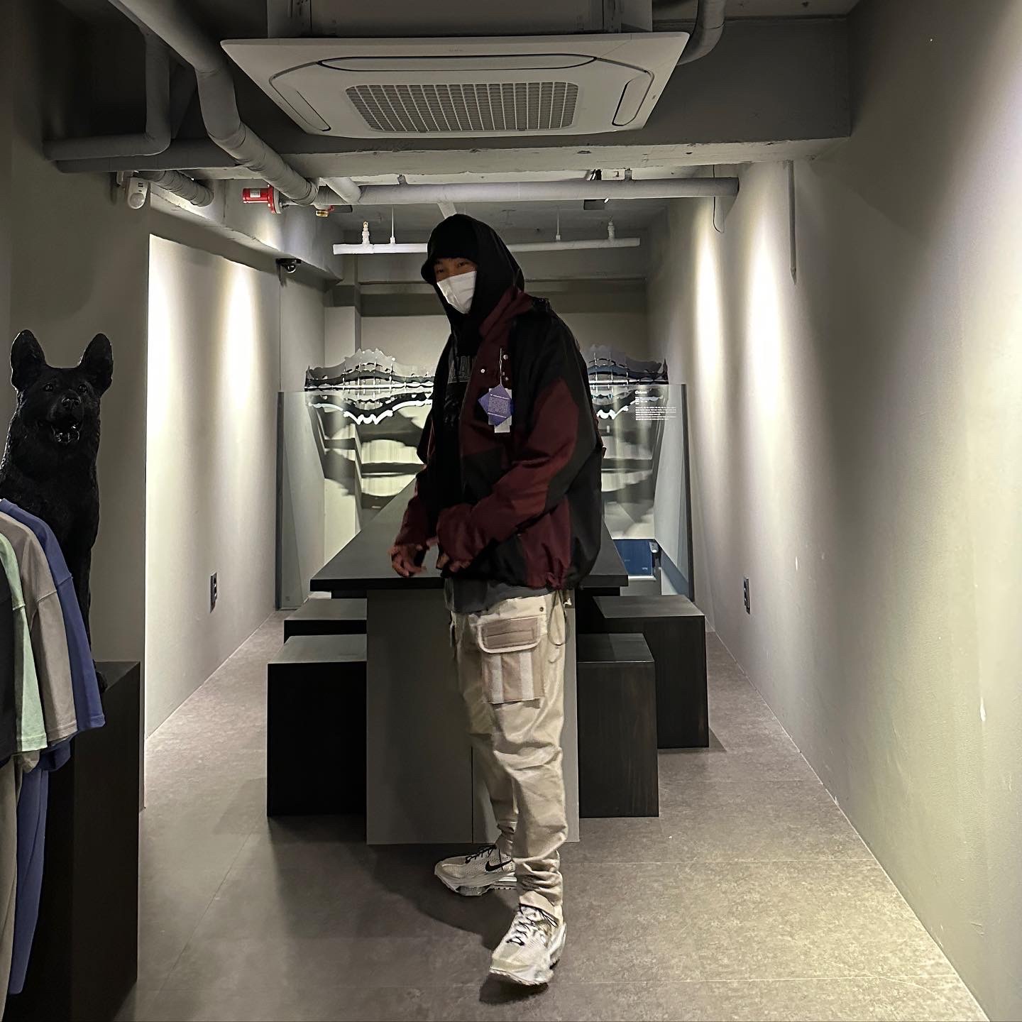 Undermycar Kame Multi Zip Turtle Shell Parka Hot Rod - 22FW, Nike x Matthew M Williams Zoom 004 Stone 착용 스타일 - 1