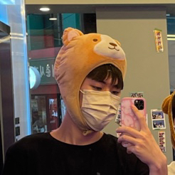 KREAM 프로필 이미지