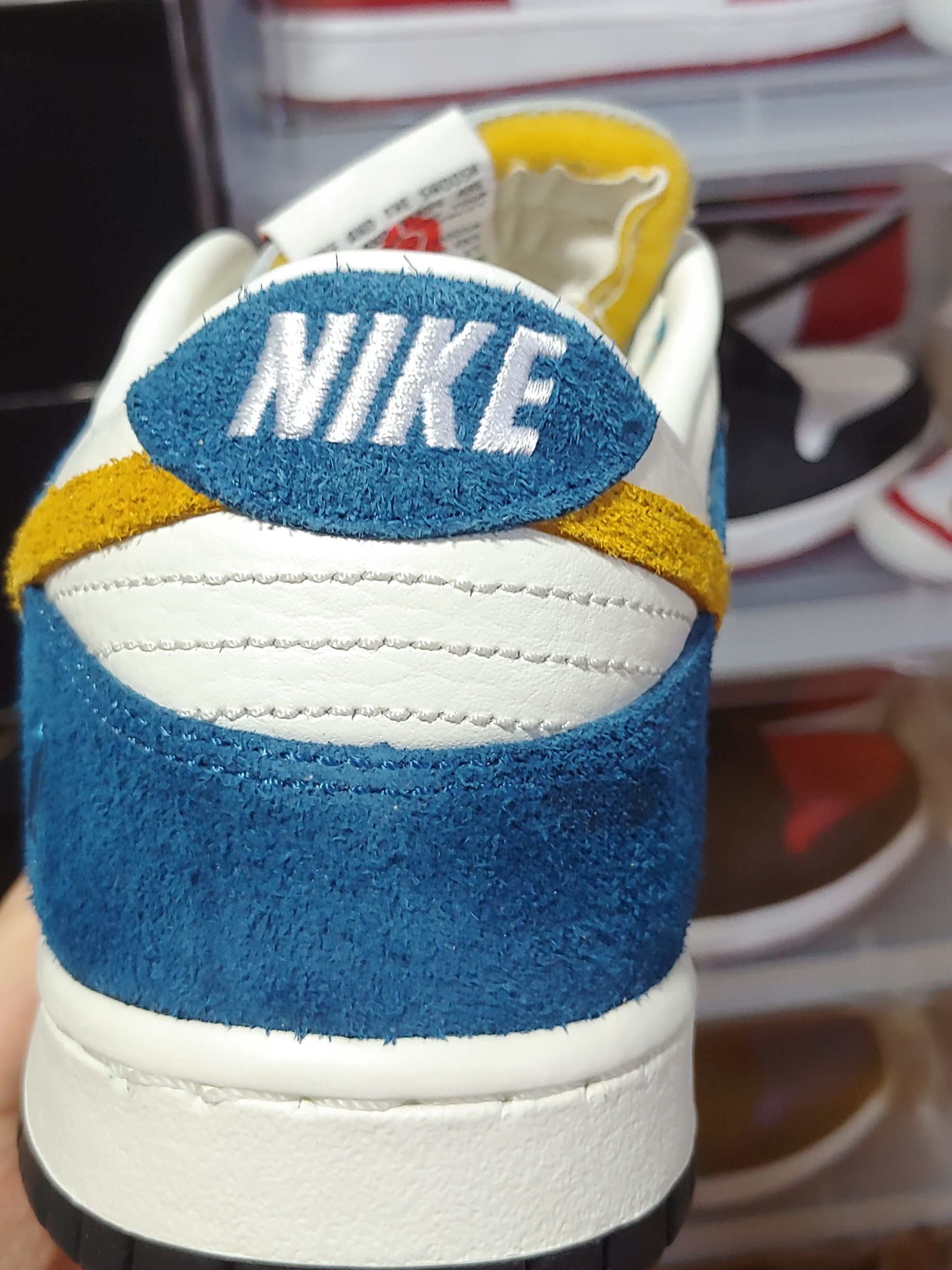 Nike x Kasina Dunk Low 80's Bus, Jordan 1 Retro High OG Chicago 2015 착용 스타일 - 4