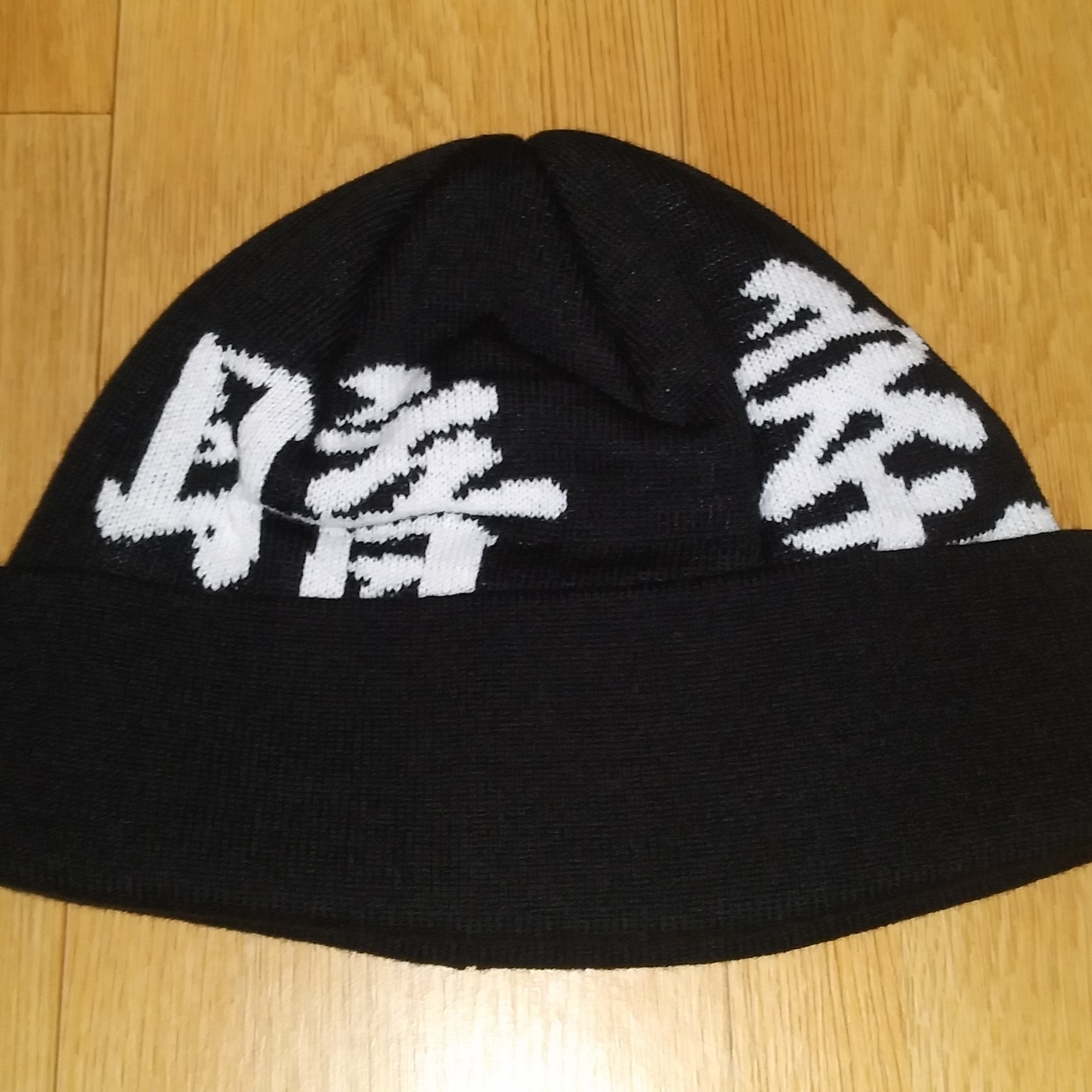 Darkr8m Studio Beanie Black 착용 스타일 - 1