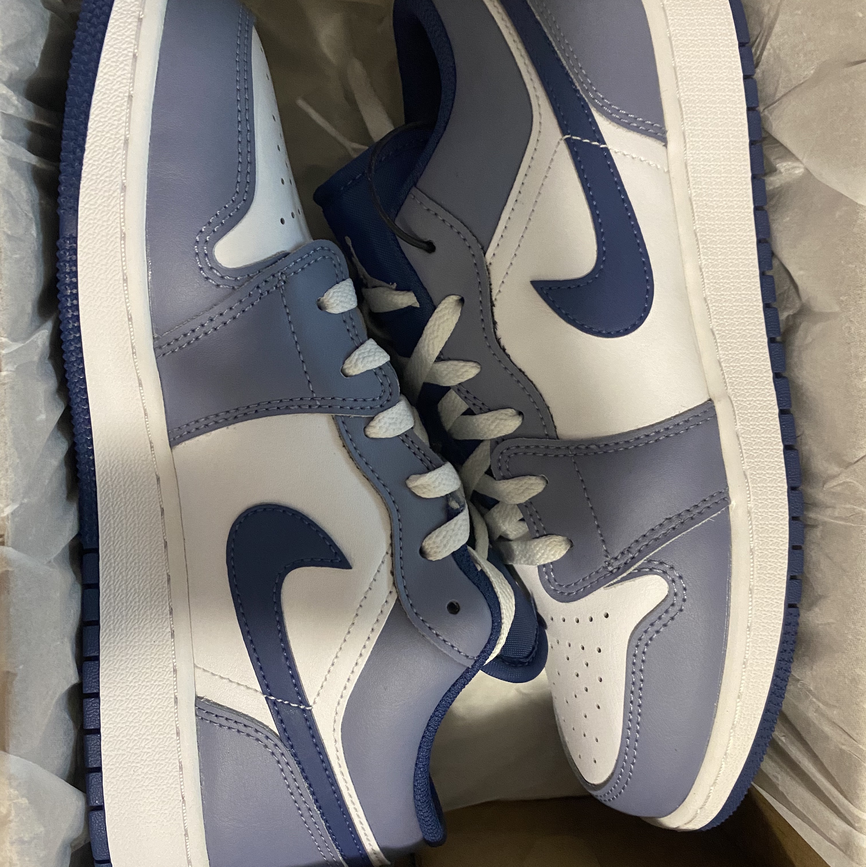 (GS) Jordan 1 Low SE Ashen Slate and Mystic Navy 착용 스타일 - 3