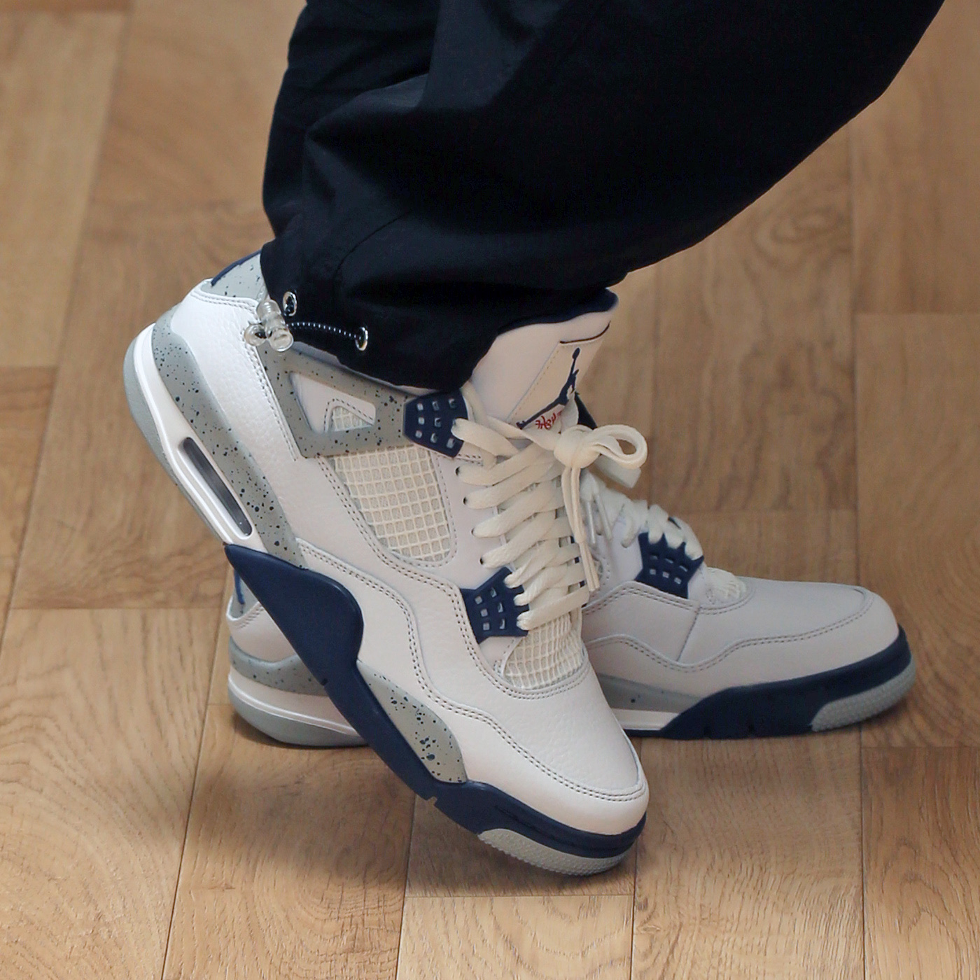 Jordan 4 Retro Midnight Navy 착용 스타일 - 3