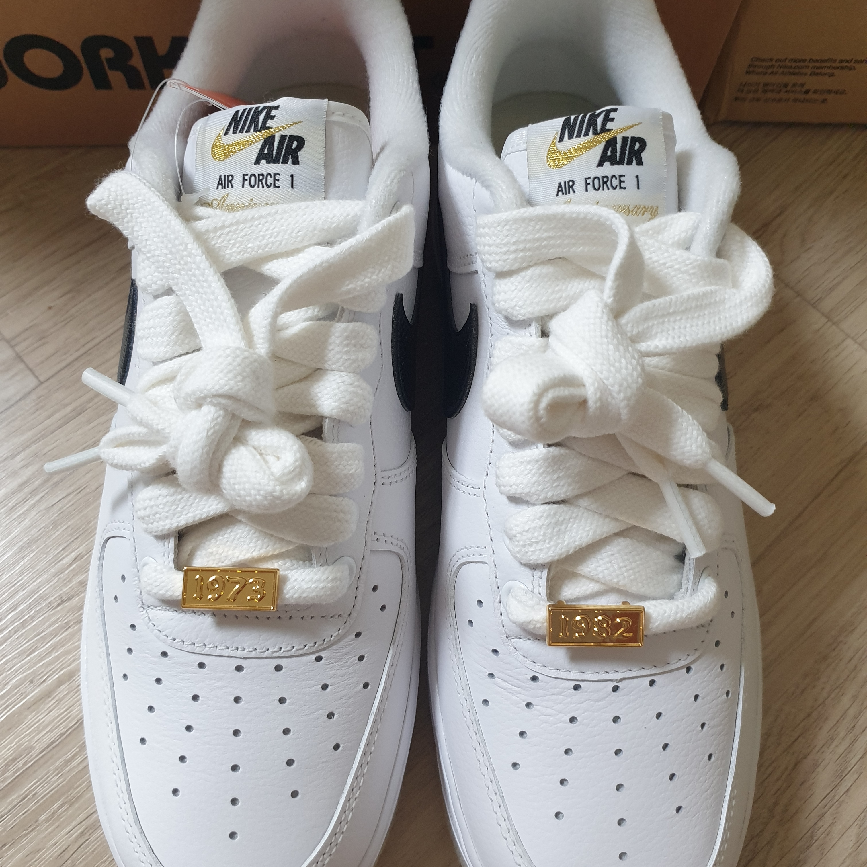 Nike Air Force 1 '07 PRM Bronx Origins 착용 스타일 - 2
