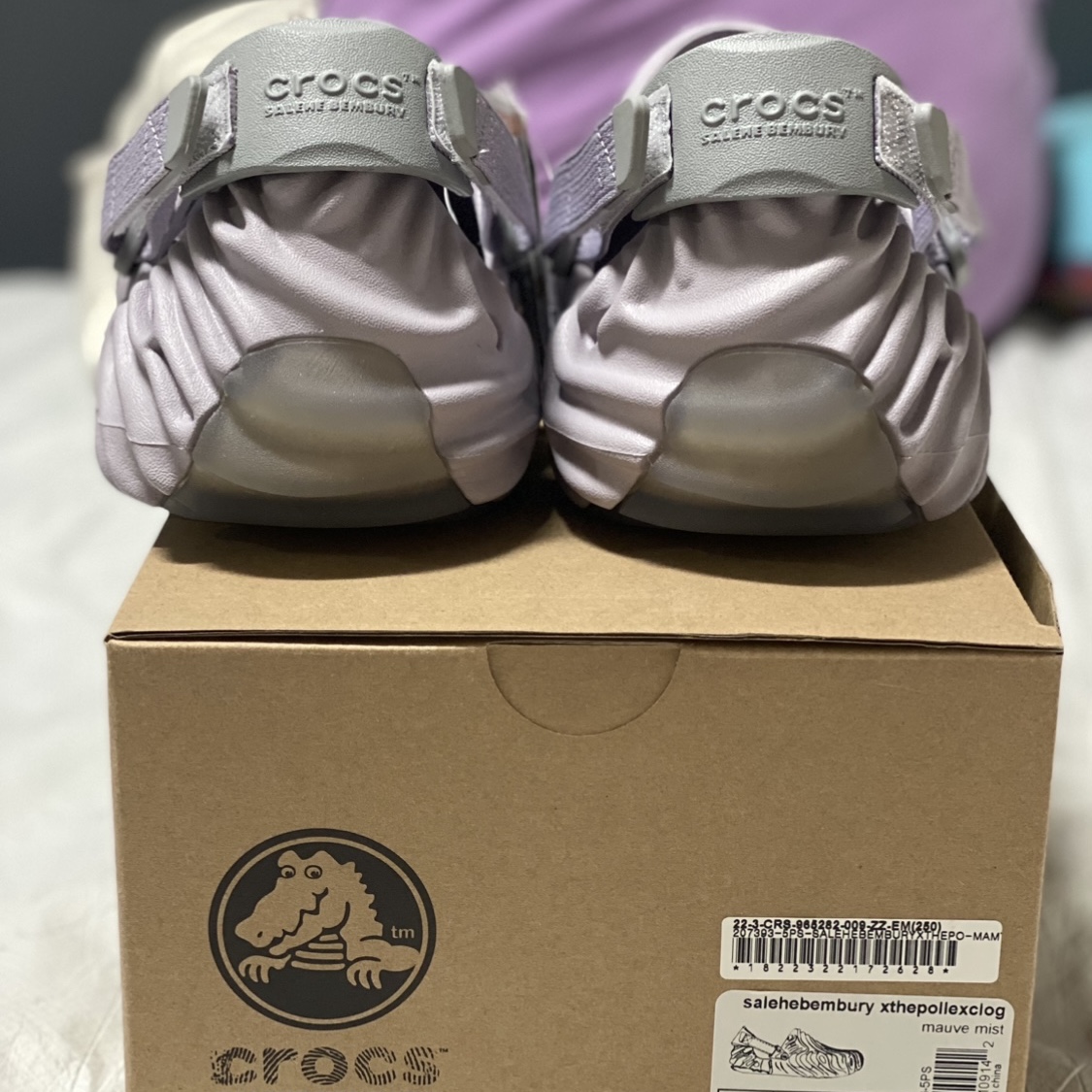 Crocs x Salehe Bembury Pollex Clog Urchin 착용 스타일 - 4