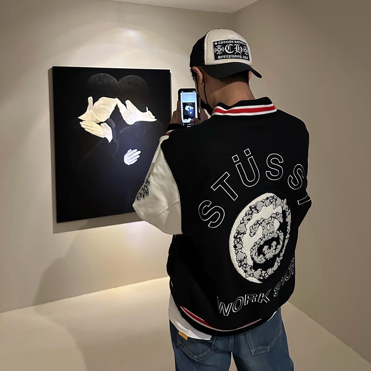 Stussy x Our Legacy x Denim Tears TTL Varsity Jacket Black 착용 스타일 - 4
