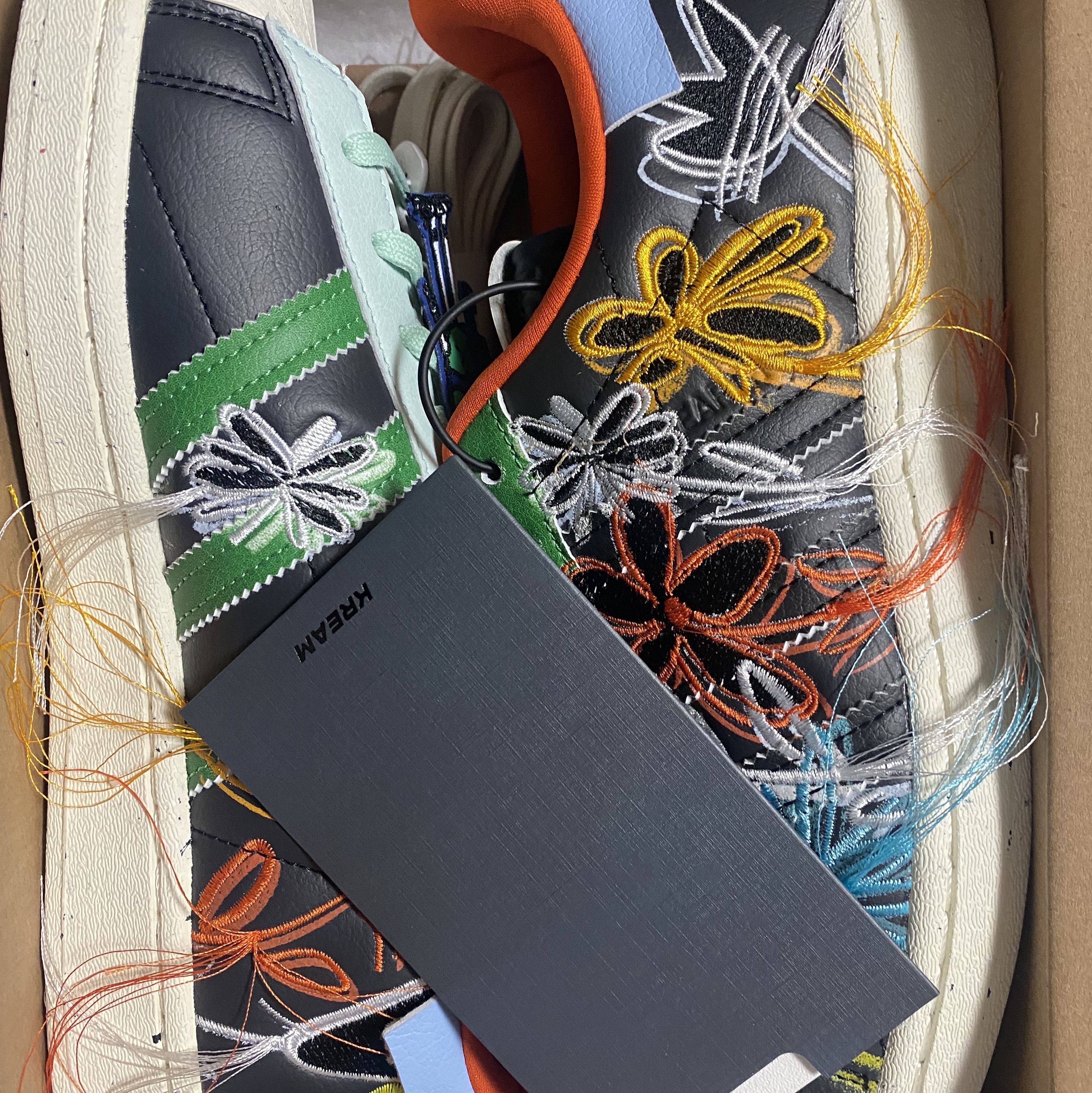 Adidas x Sean Wotherspoon Superstar Superearth Black 착용 스타일 - 4