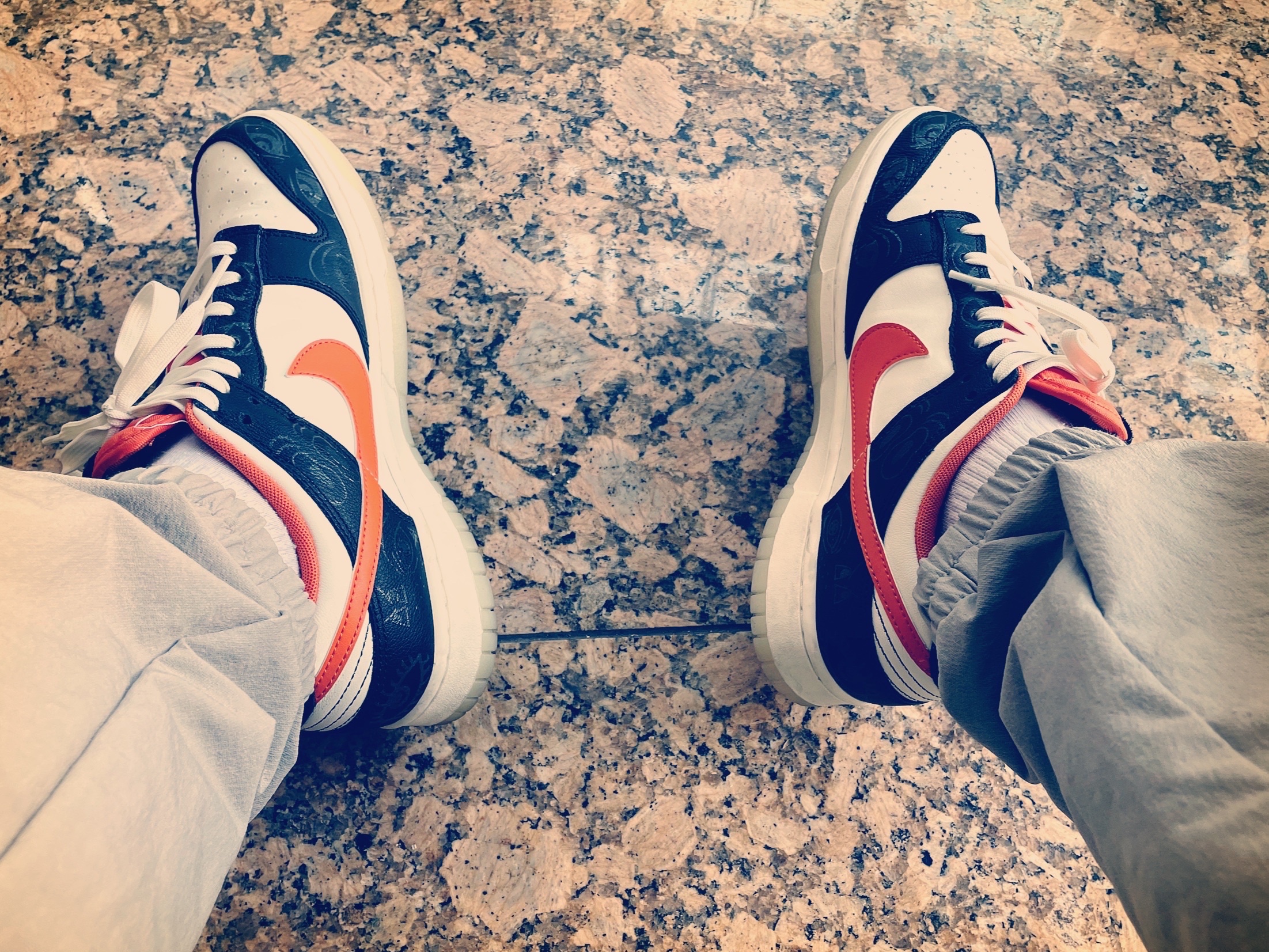 Nike Dunk Low Retro PRM Halloween 착용 스타일