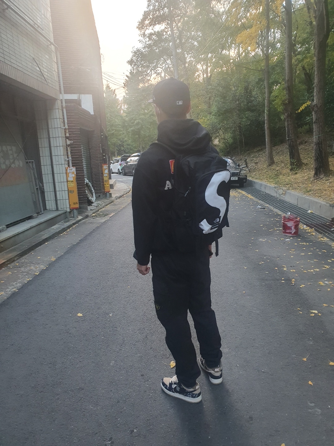Supreme x The North Face S Logo Expedition Backpack Black - 20FW 착용 스타일
