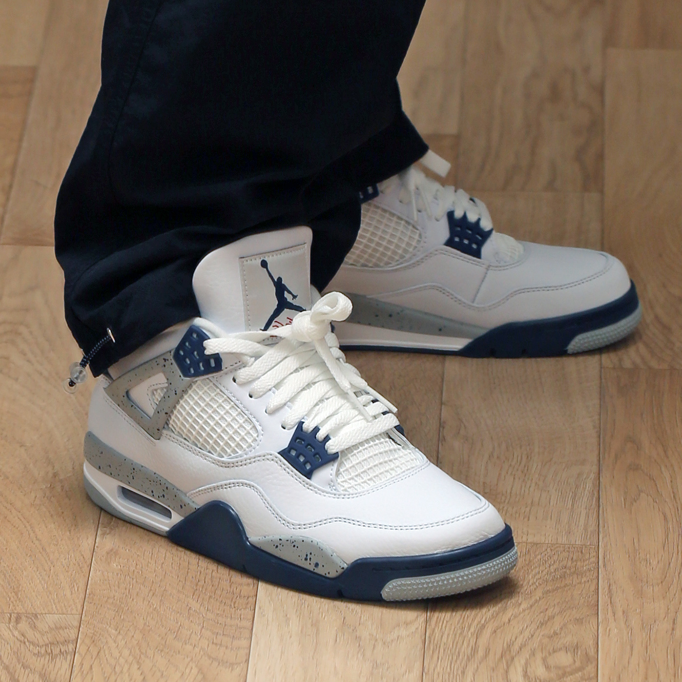 Jordan 4 Retro Midnight Navy 착용 스타일 - 1