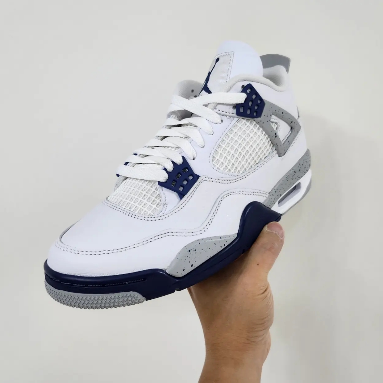 Jordan 4 Retro Midnight Navy 착용 스타일 - 1
