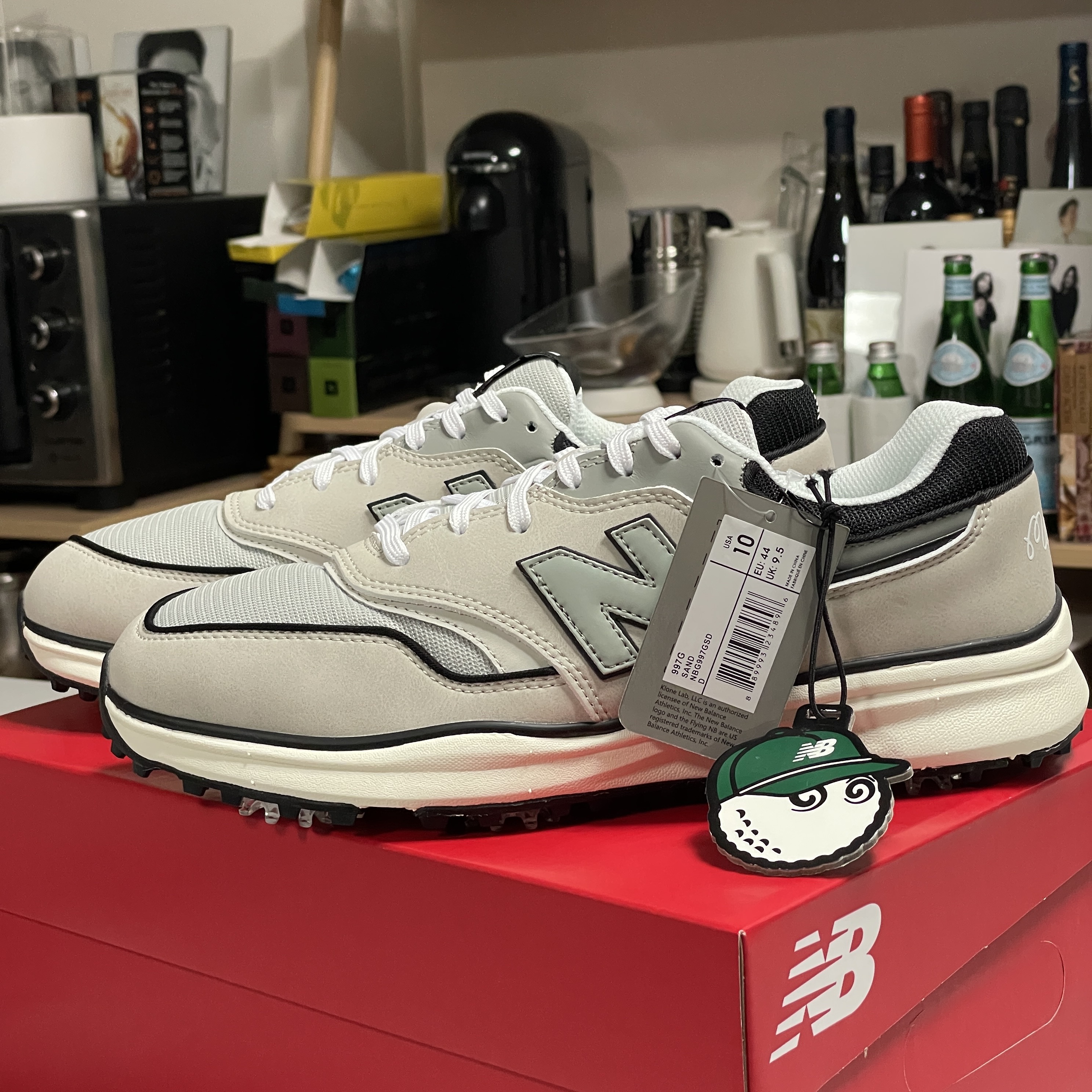 New Balance x Malbon 997 Golf Sand 착용 스타일