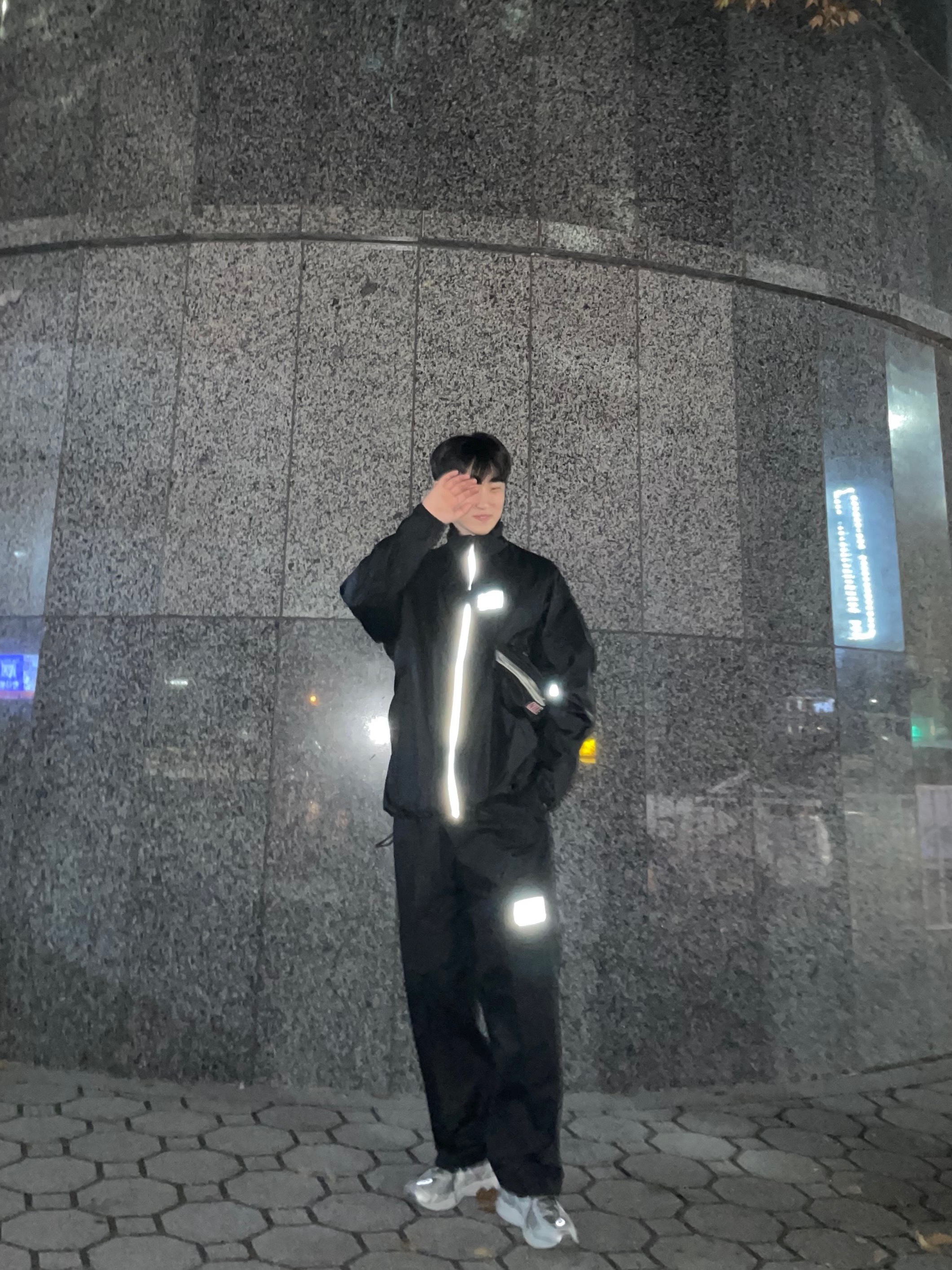 Nike x Stussy NRG FL Storm-Fit Jacket Black (DO5304-010), Nike x Stussy NRG FL Storm-Fit Pants Black (DO7170-010) 착용 스타일 - 3