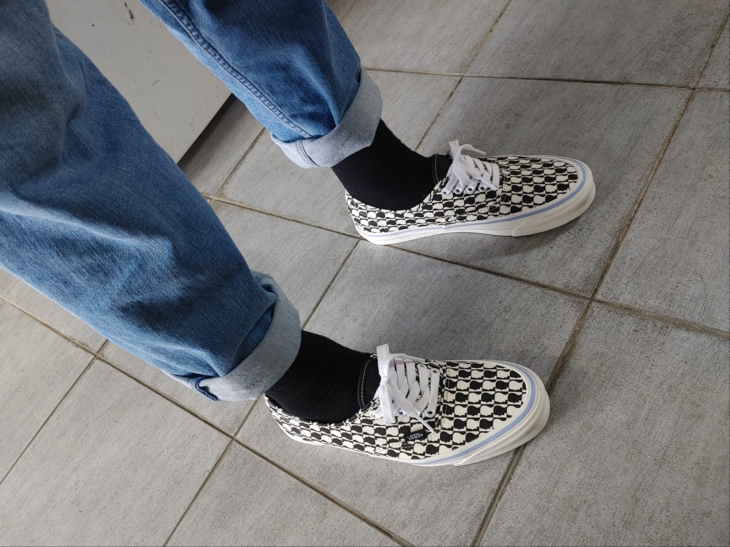 Vans Vault x Brain Dead OG Authentic LX Black White 착용 스타일