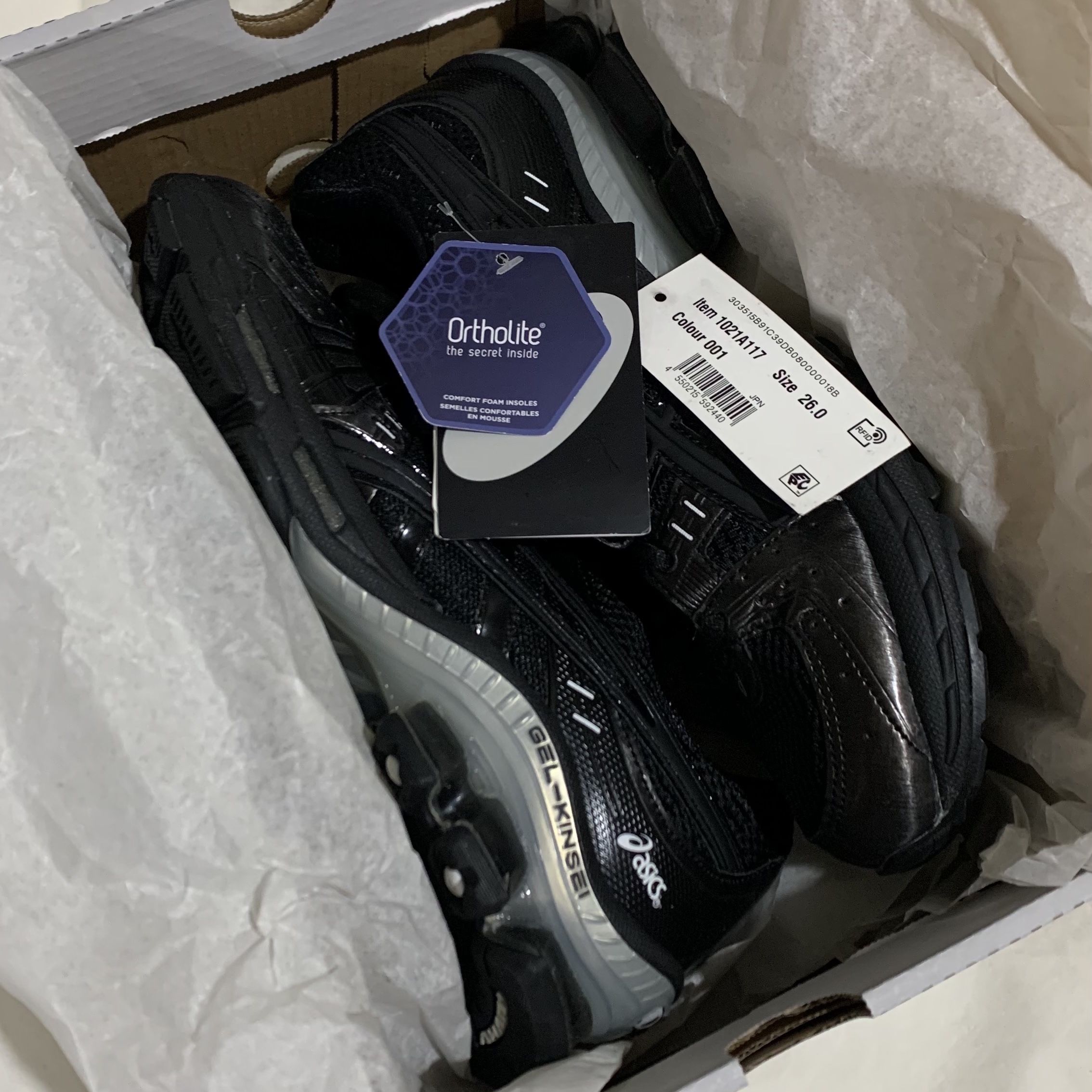 Asics Gel Kinsei OG Black 착용 스타일