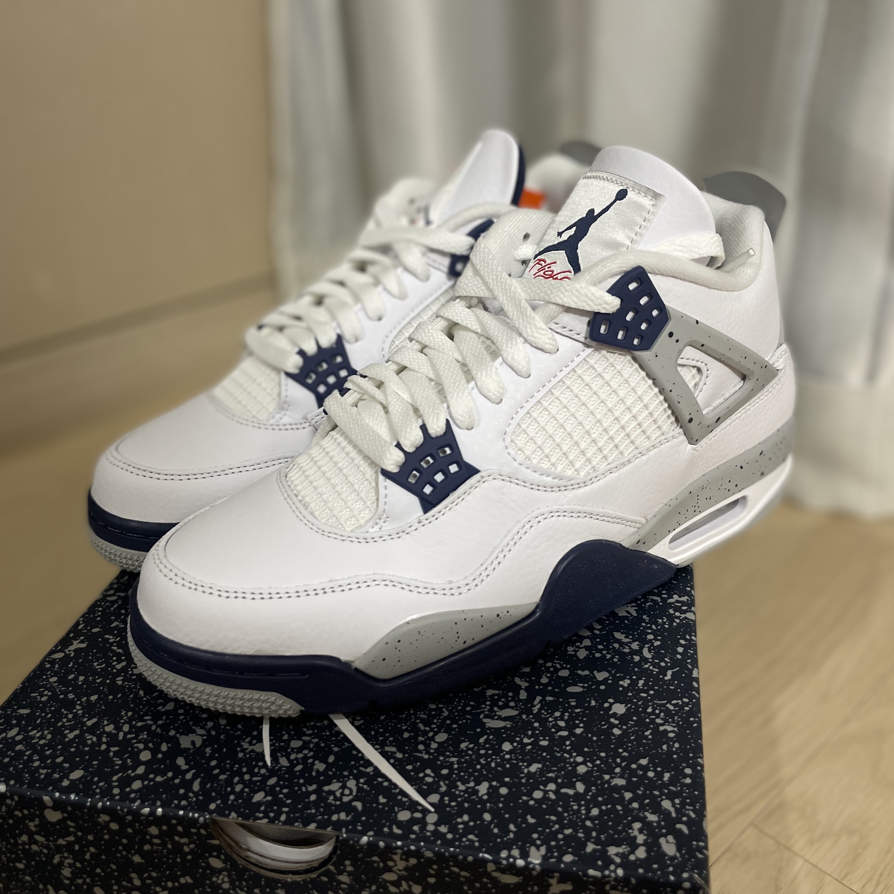 Jordan 4 Retro Midnight Navy 착용 스타일