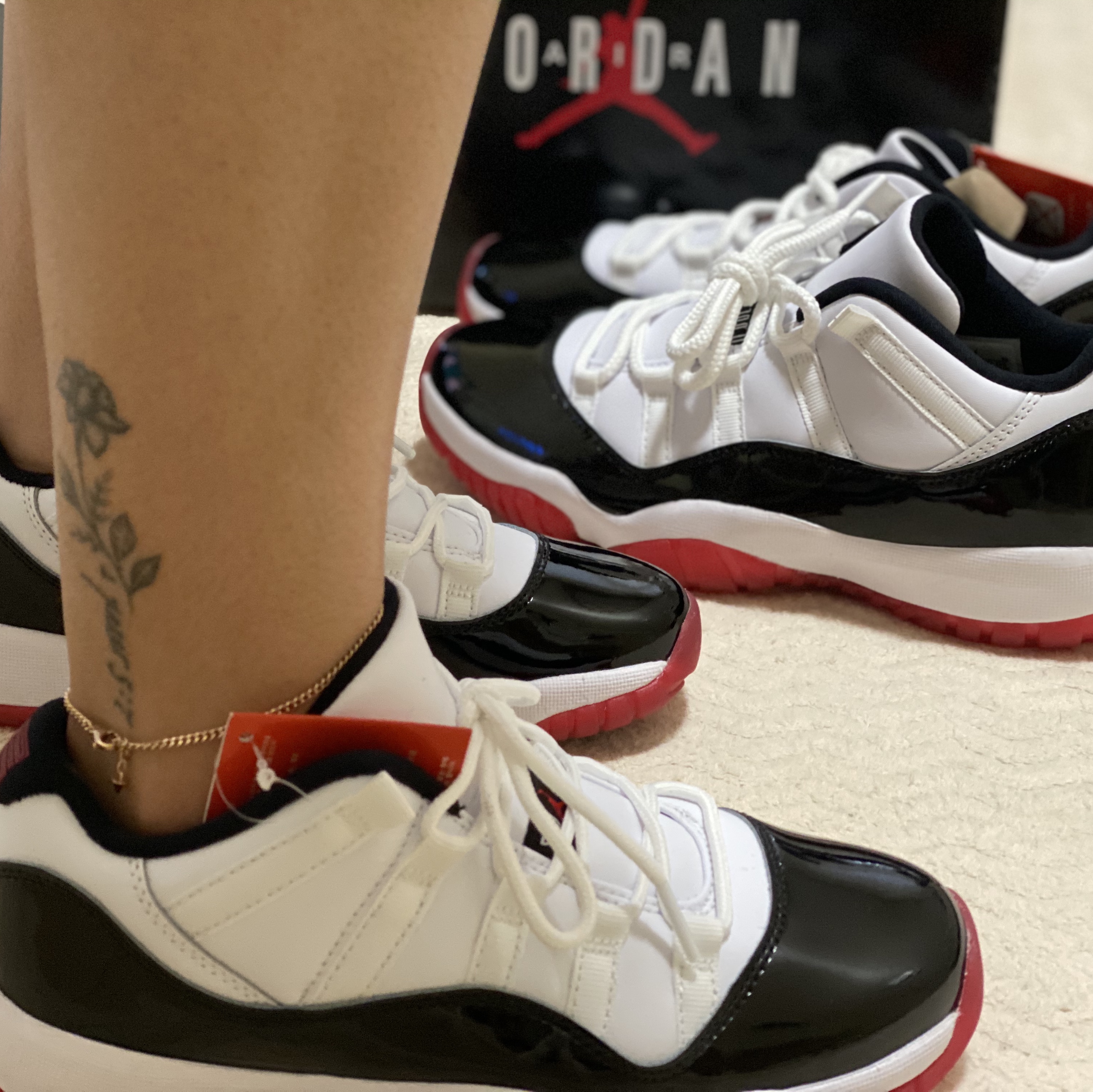 Jordan 11 Retro Low Concord Bred 착용 스타일