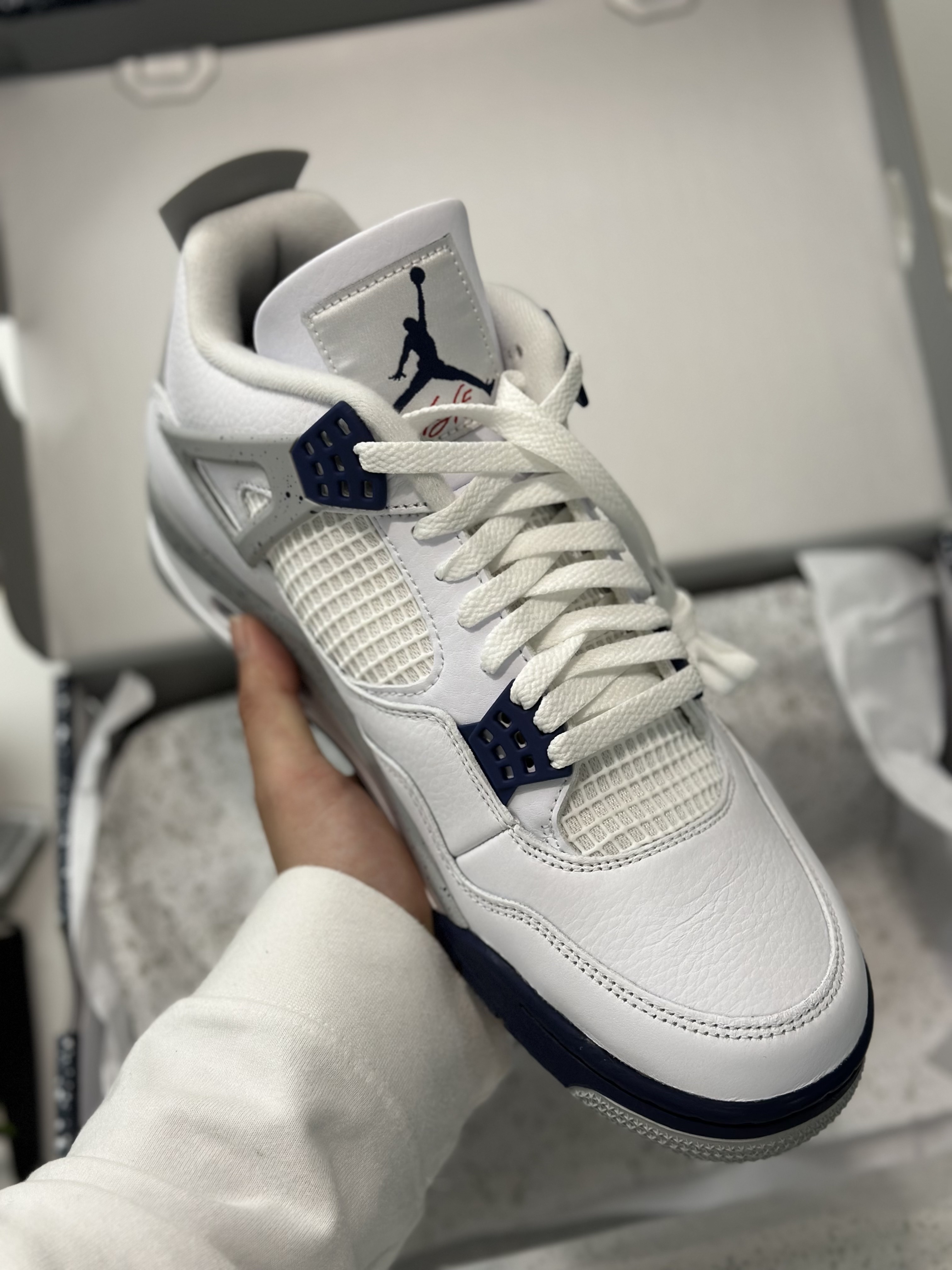 Jordan 4 Retro Midnight Navy 착용 스타일 - 1