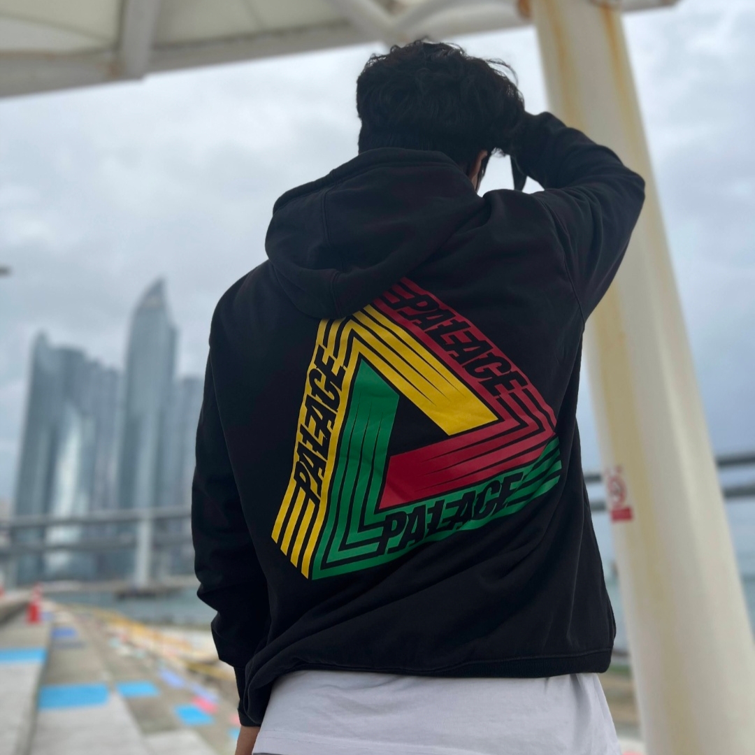 Palace Tri-Dart Hood Black - 20FW 착용 스타일