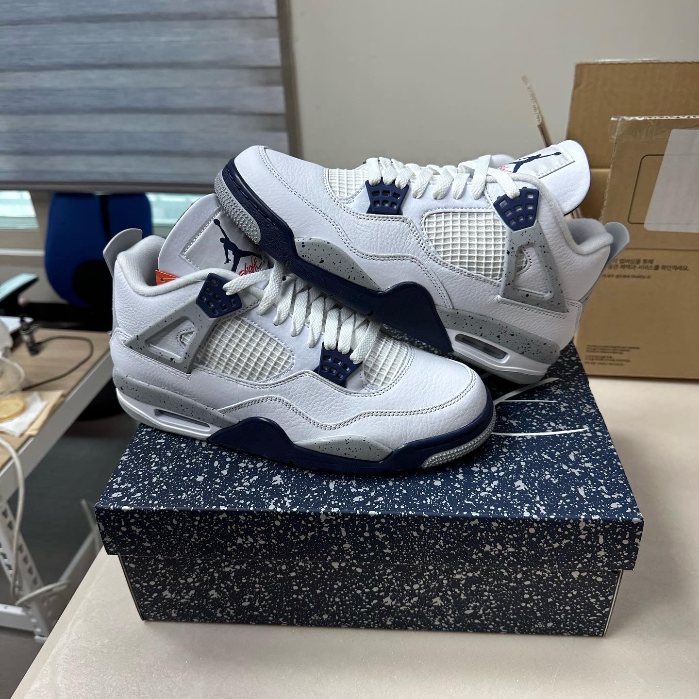 Jordan 4 Retro Midnight Navy 착용 스타일 - 1