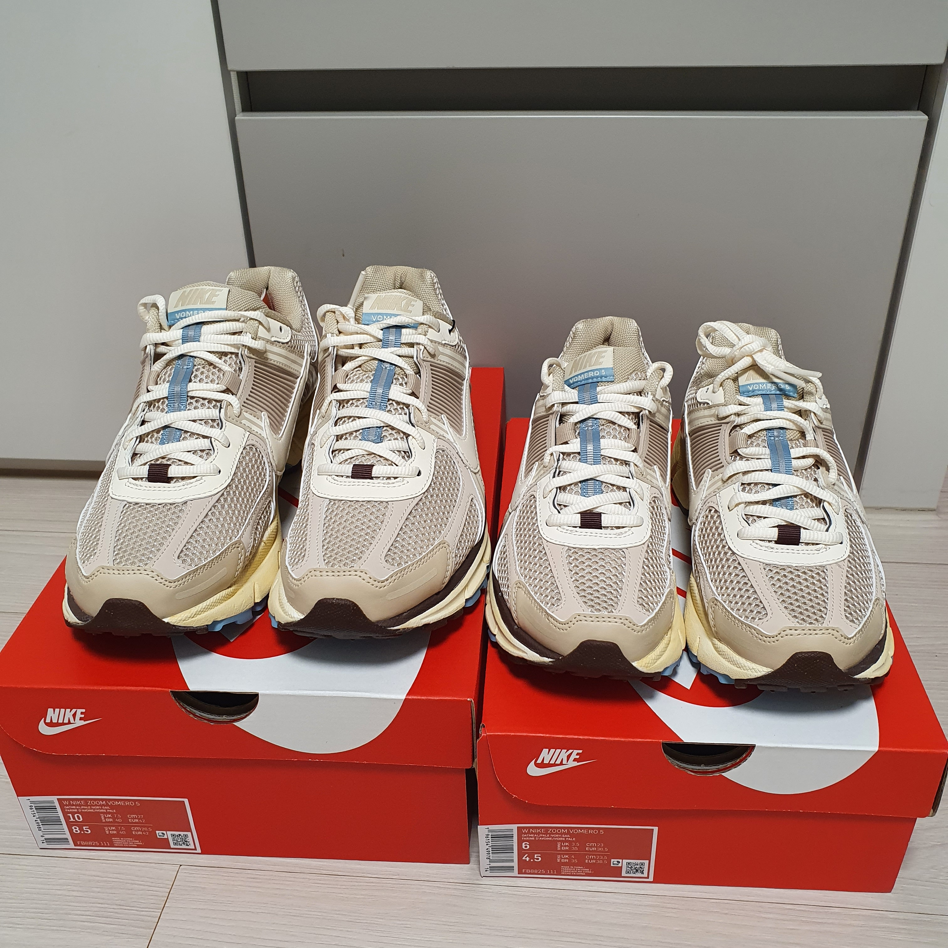 (W) Nike Zoom Vomero 5 Oatmeal 착용 스타일