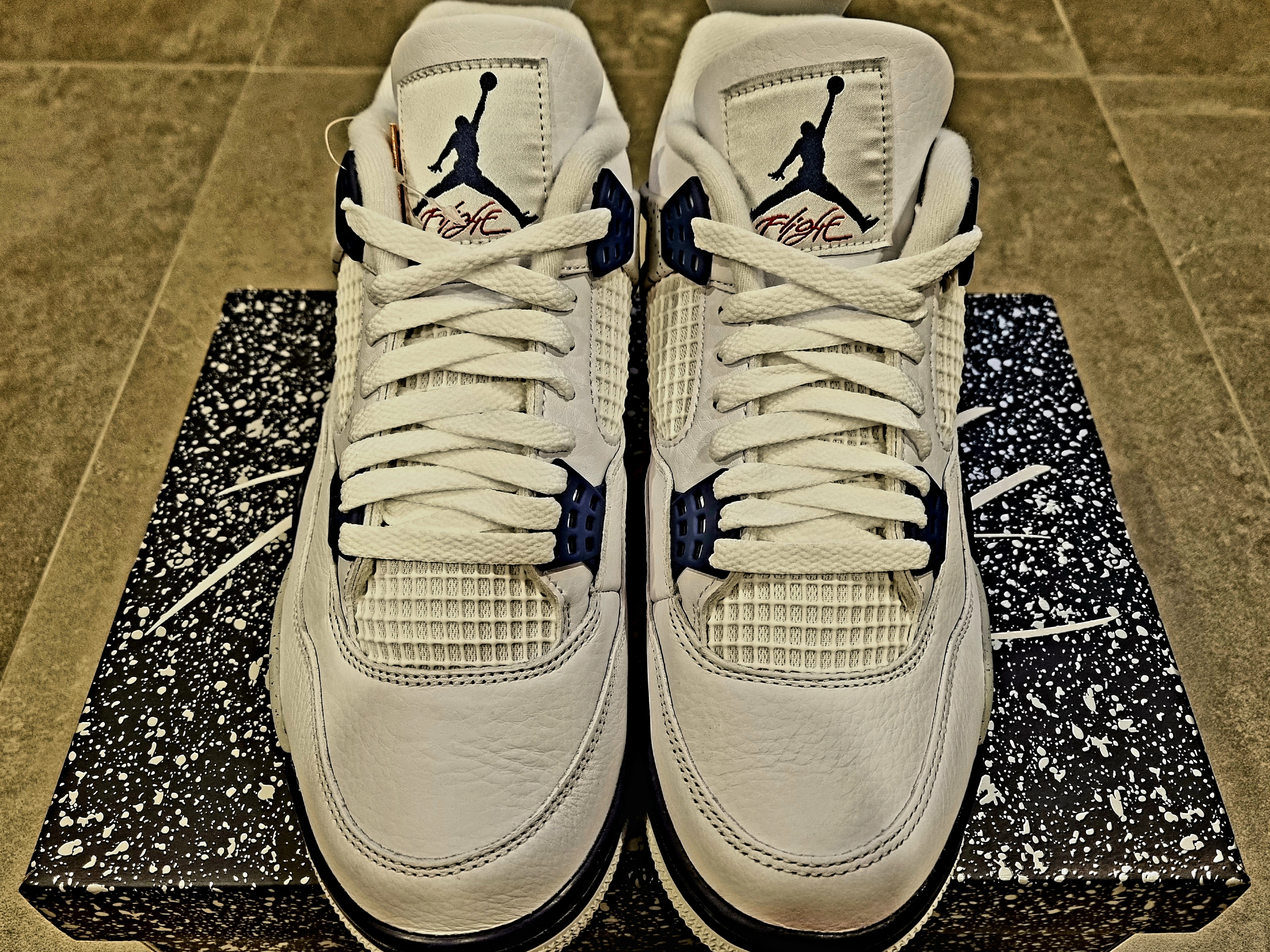 Jordan 4 Retro Midnight Navy 착용 스타일 - 3