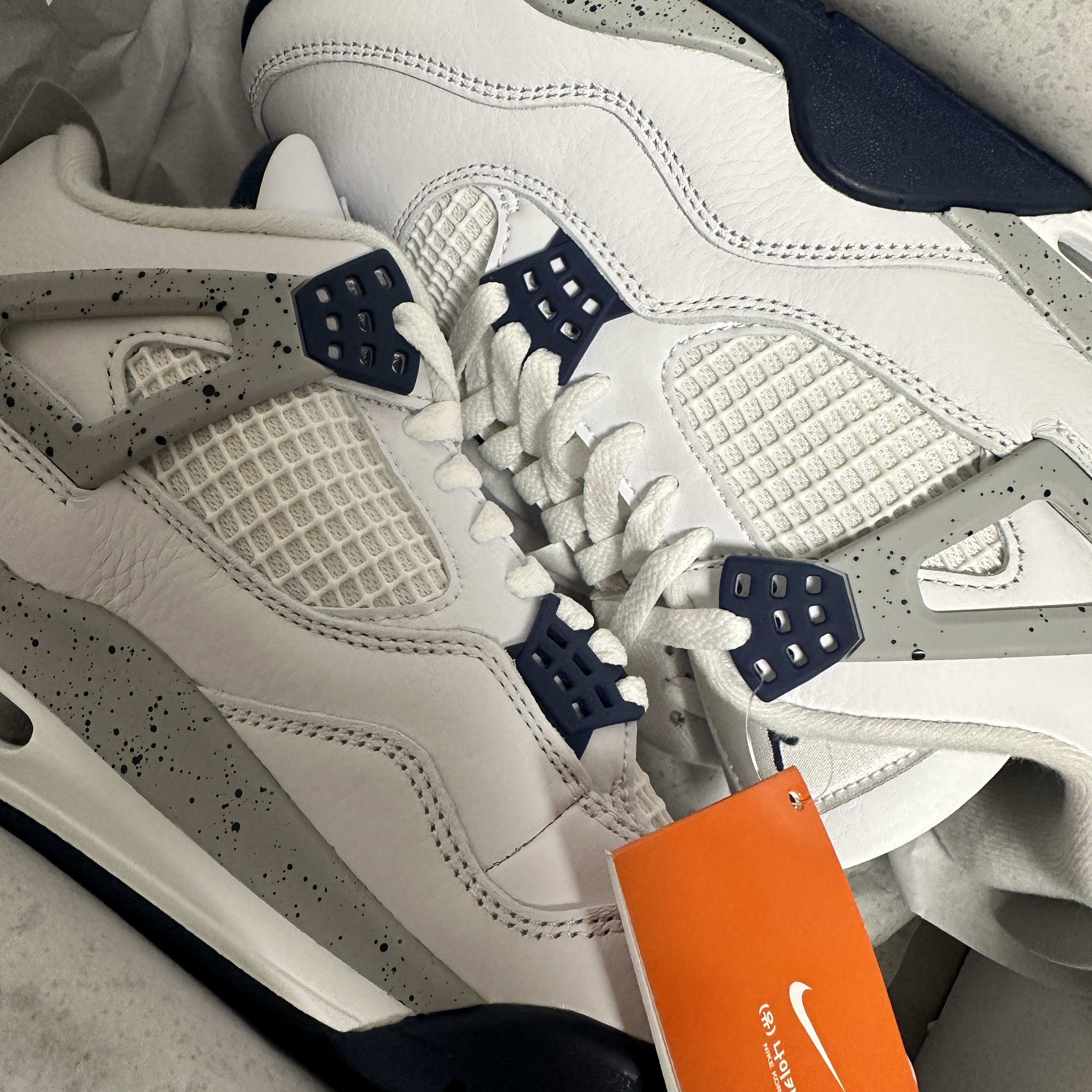 Jordan 4 Retro Midnight Navy 착용 스타일