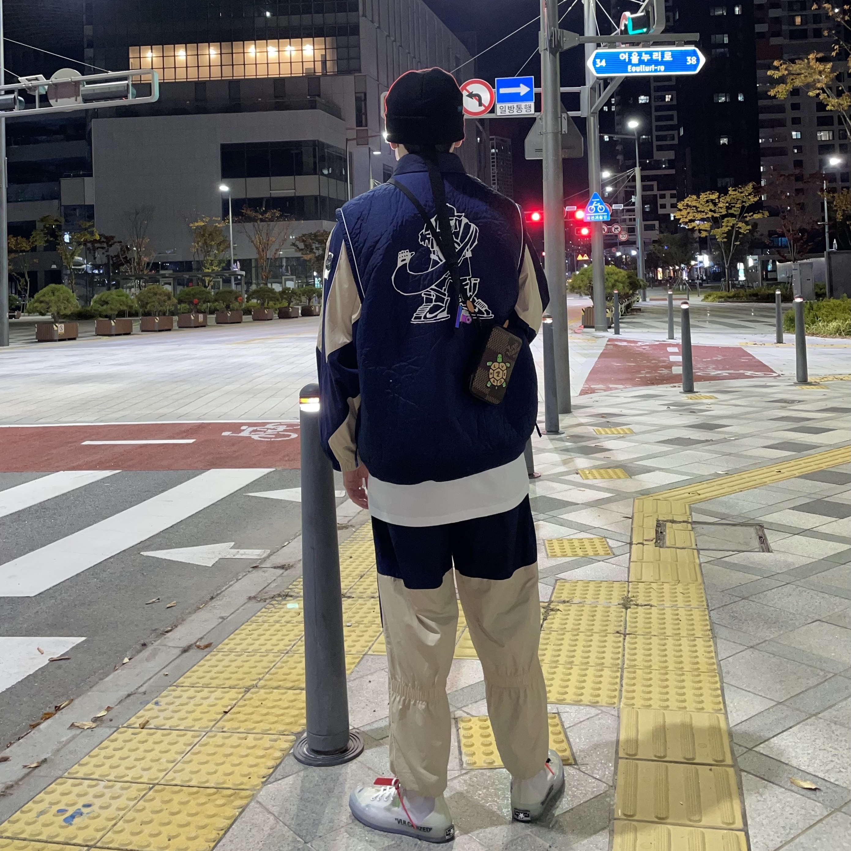Nike x Cav Empt Track Jacket Navy, Nike x Cav Empt Track Pants Navy 착용 스타일 - 2