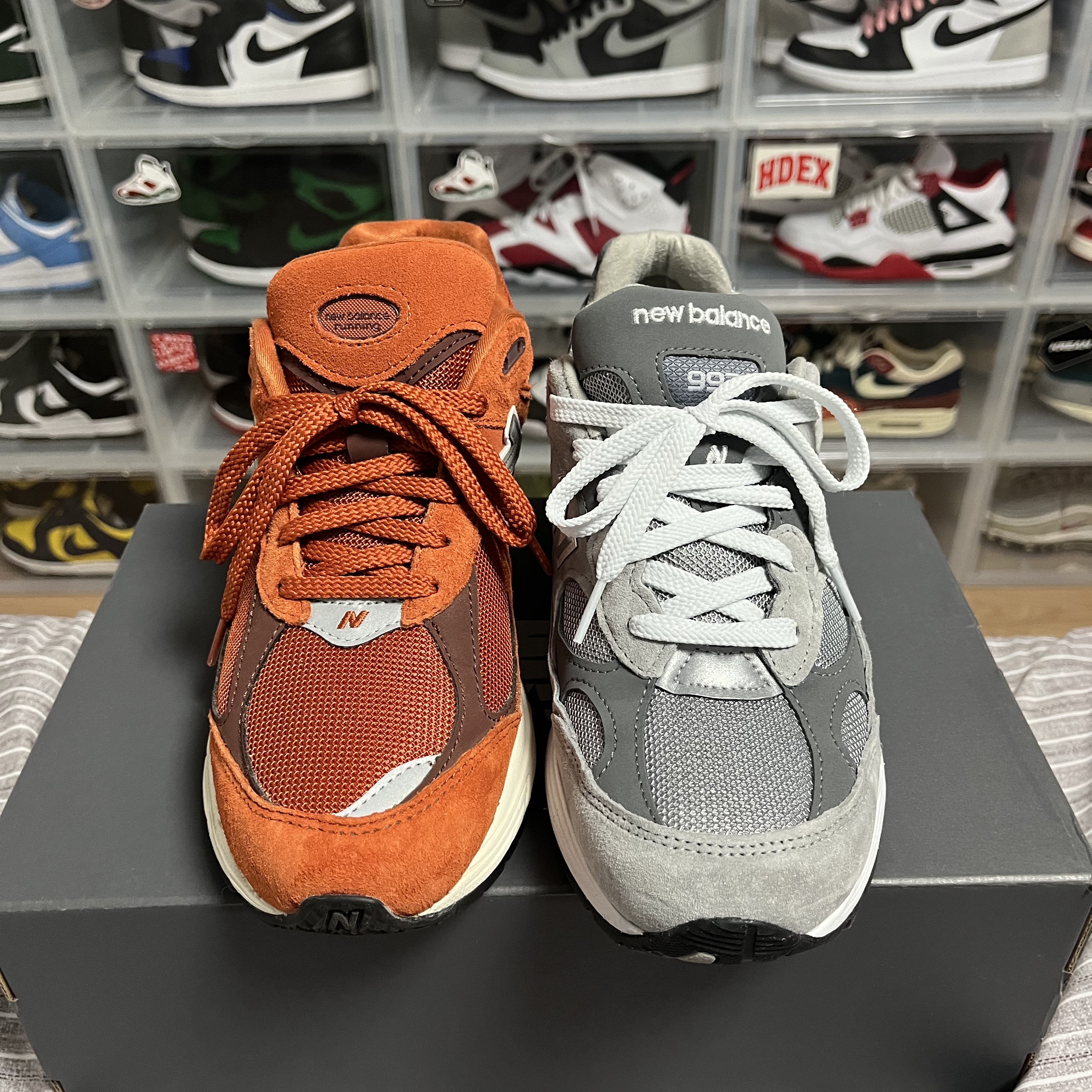 New Balance 2002R Rust Oxide, New Balance 992 Made in USA Grey - D Standard 착용 스타일 - 3