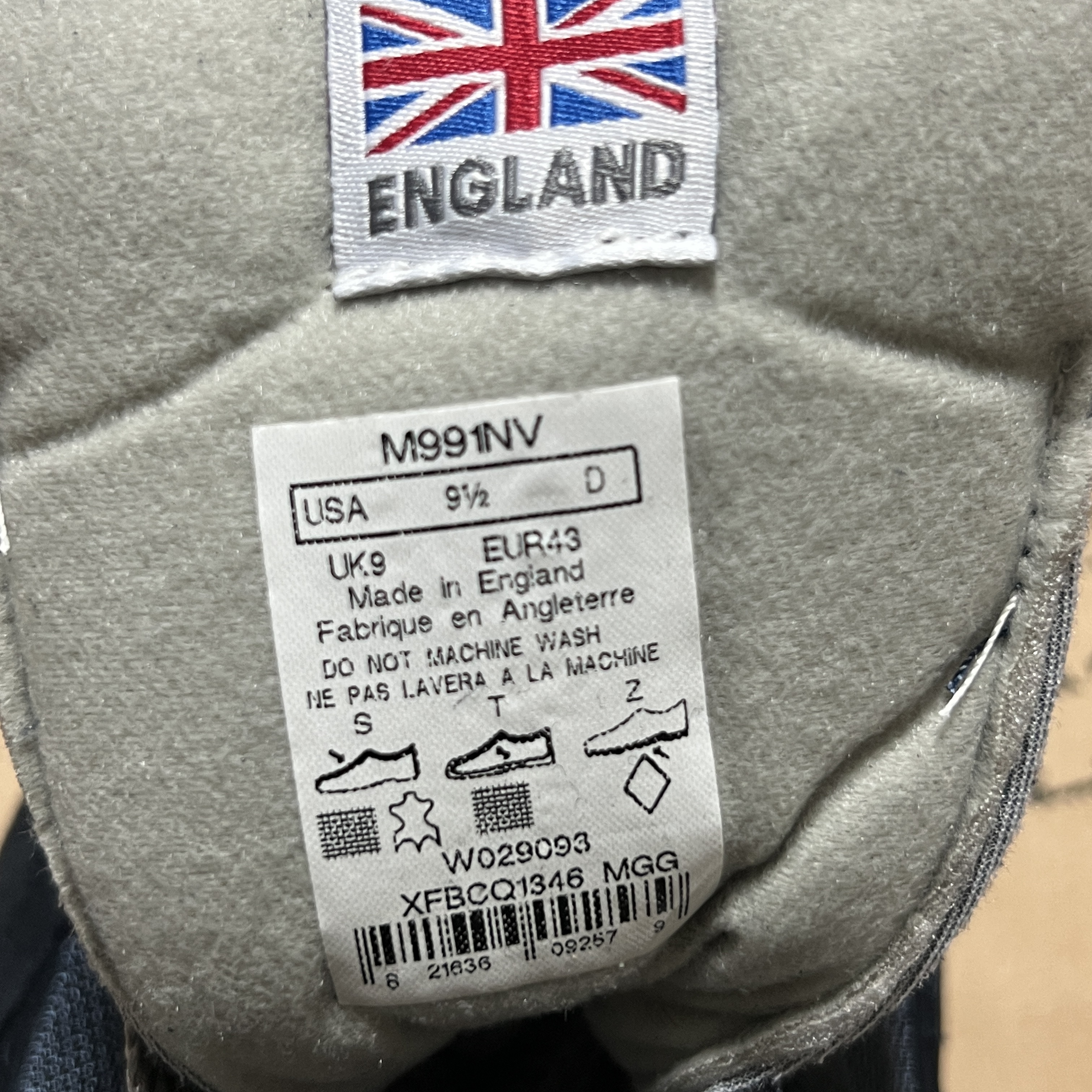 New Balance 991 Made in UK Navy 착용 스타일 - 3