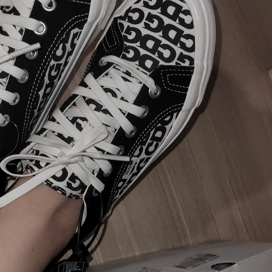 Vans Vault x CDG Lampin LX 2021 착용 스타일 - 2
