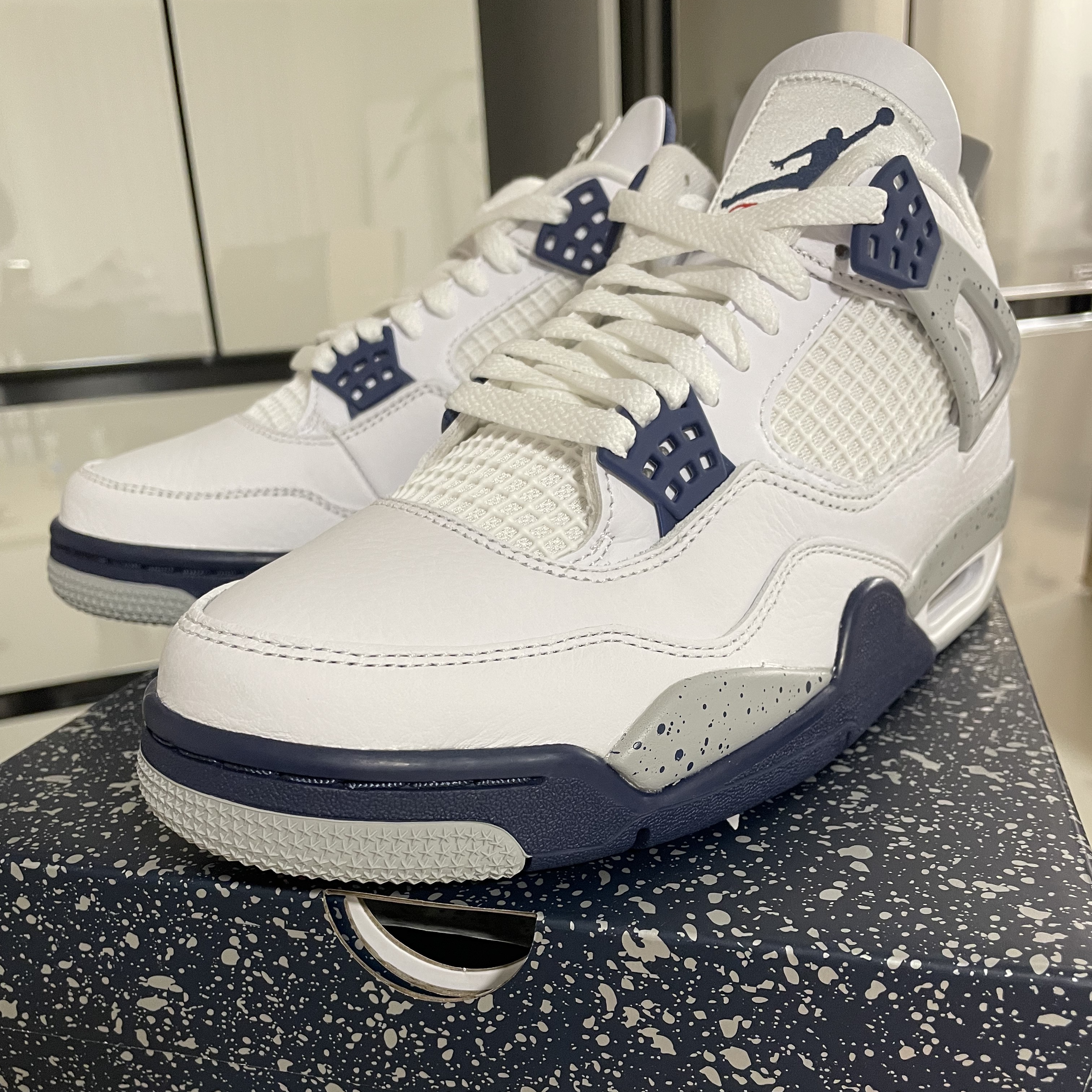 Jordan 4 Retro Midnight Navy 착용 스타일 - 2