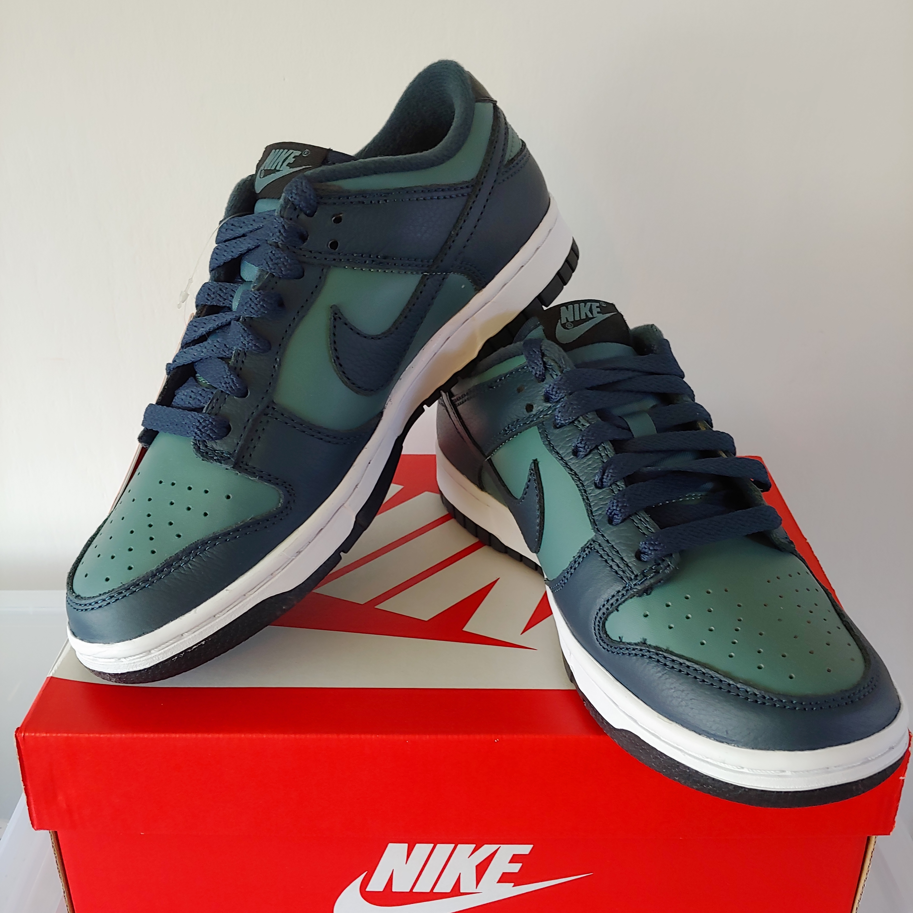 Nike Dunk Low Retro PRM Mineral Slate and Armory Navy 착용 스타일 - 1