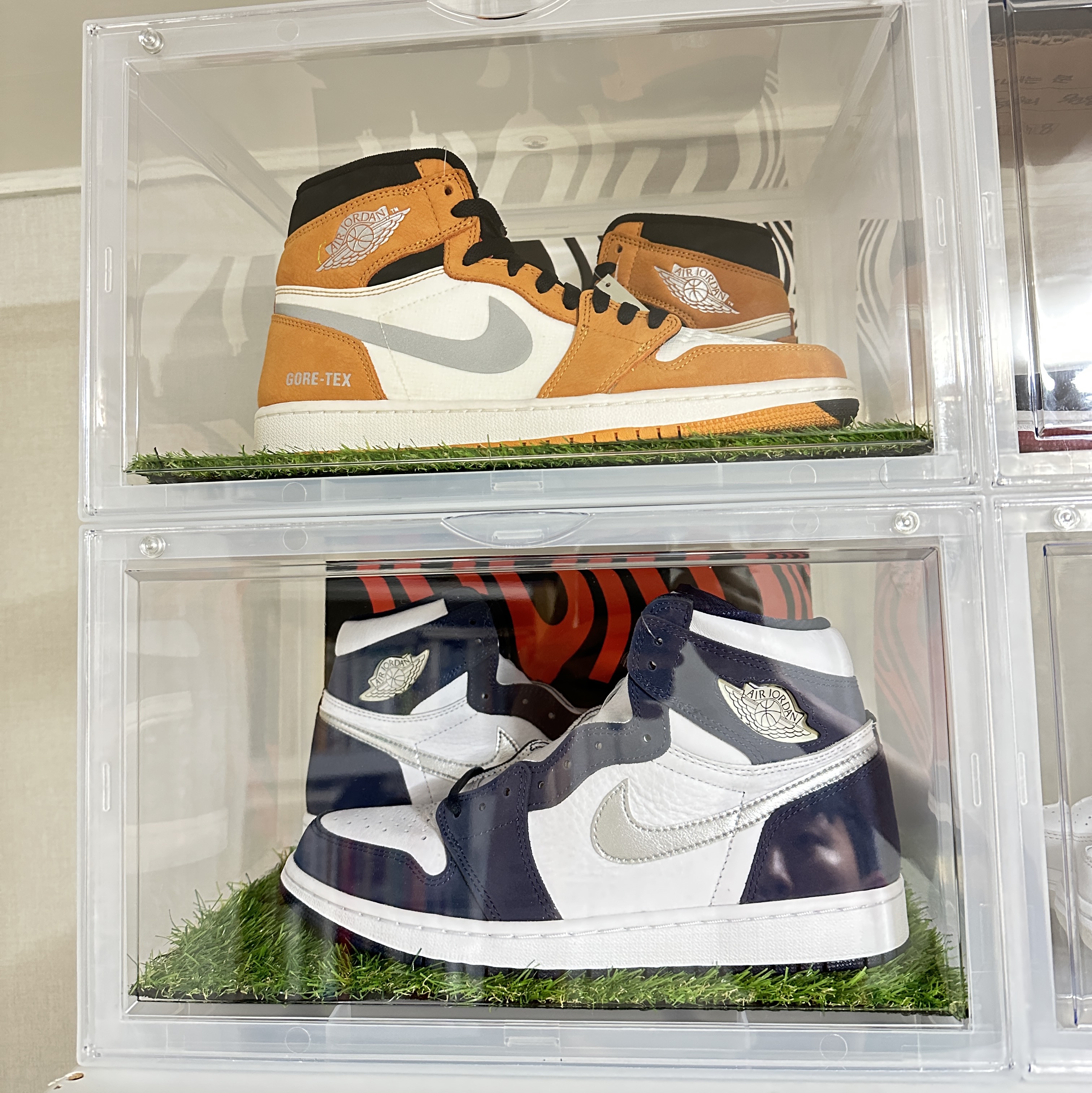 Jordan 1 Element Gore-Tex Light Curry, Jordan 1 Retro High OG CO.JP Midnight Navy 착용 스타일