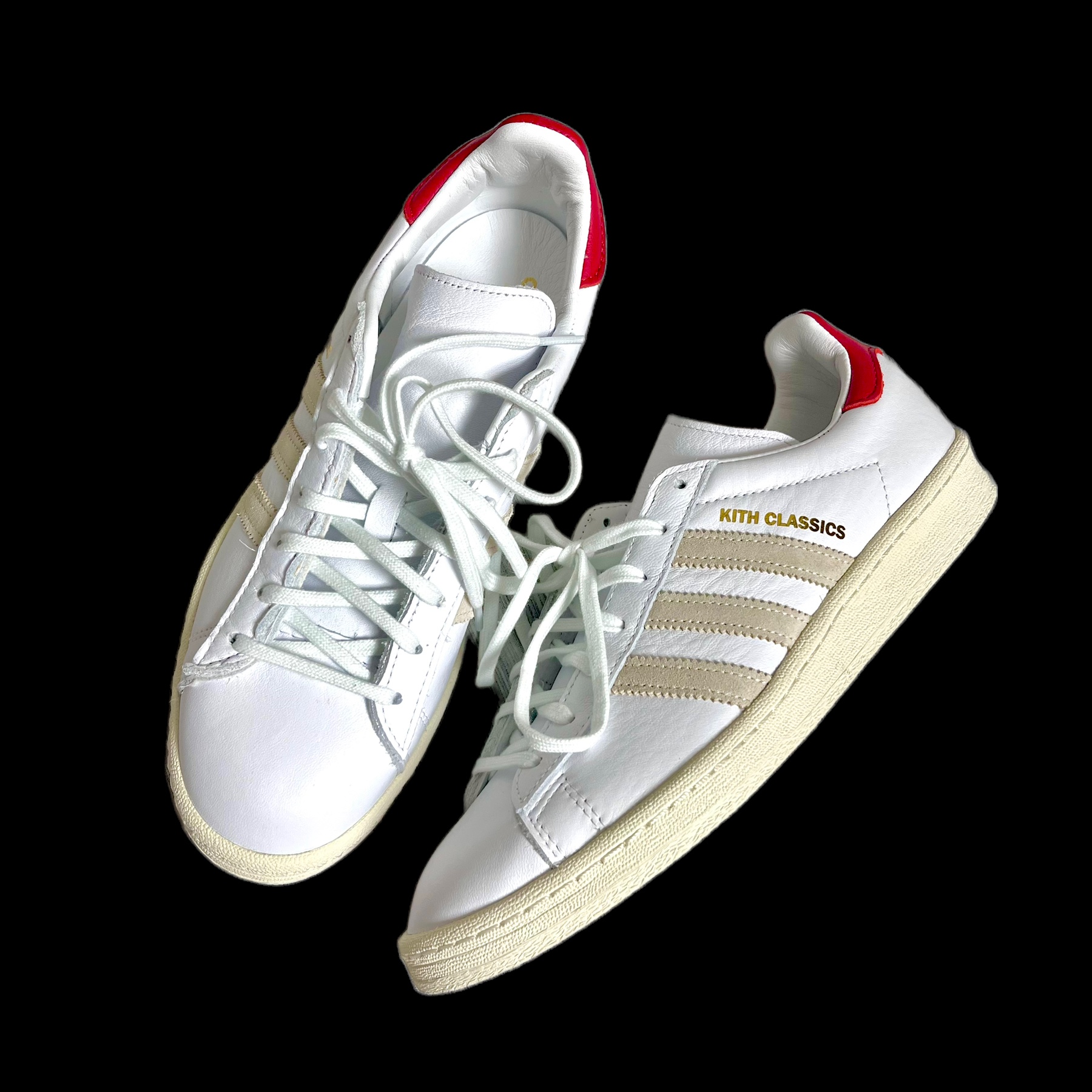 Adidas x Kith Campus 80s Classics Program Off White Scarlet 착용 스타일 - 2