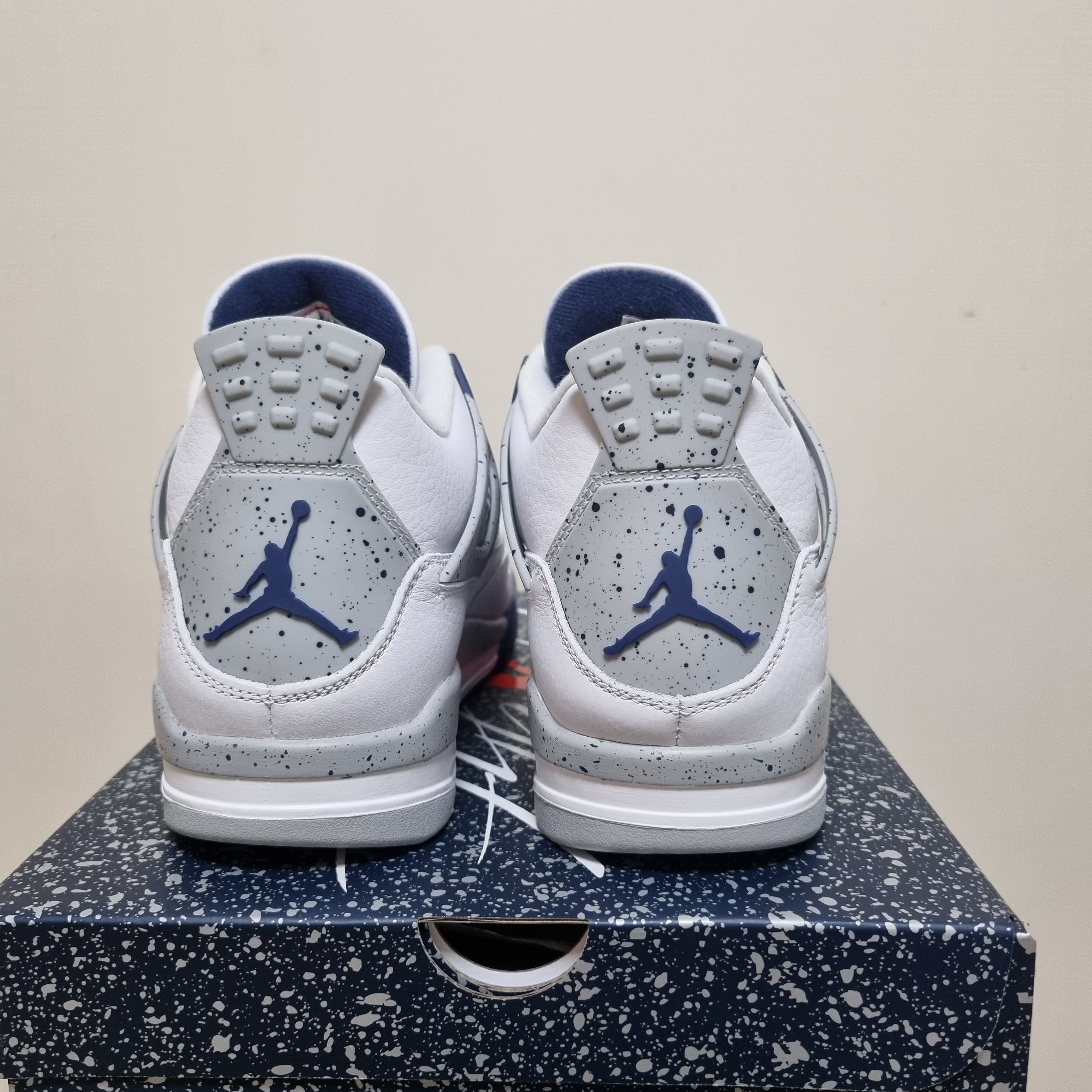 Jordan 4 Retro Midnight Navy 착용 스타일 - 3