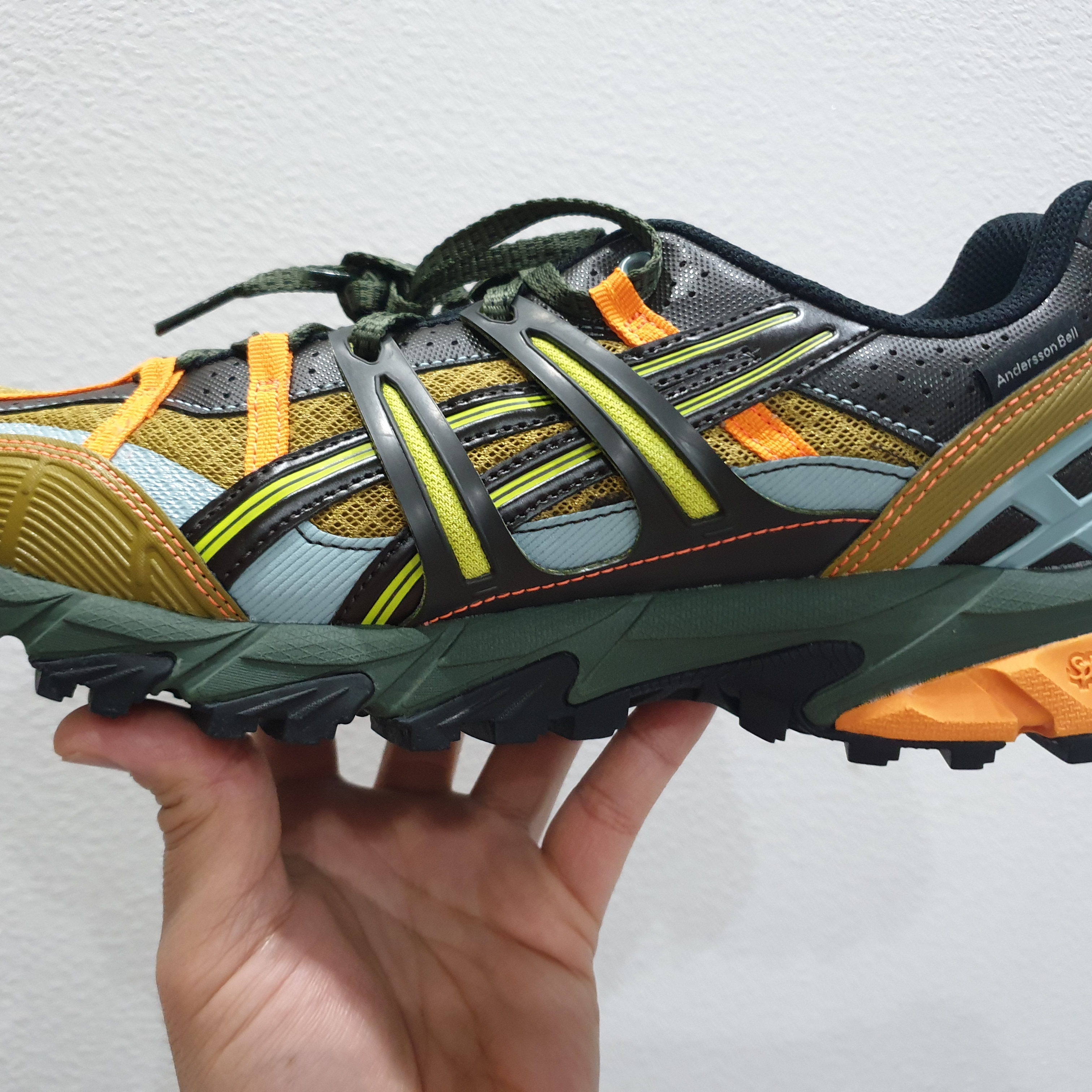 Asics x Andersson Bell Gel-Sonoma 15-50 Olive Oil Dark Brown 착용 스타일