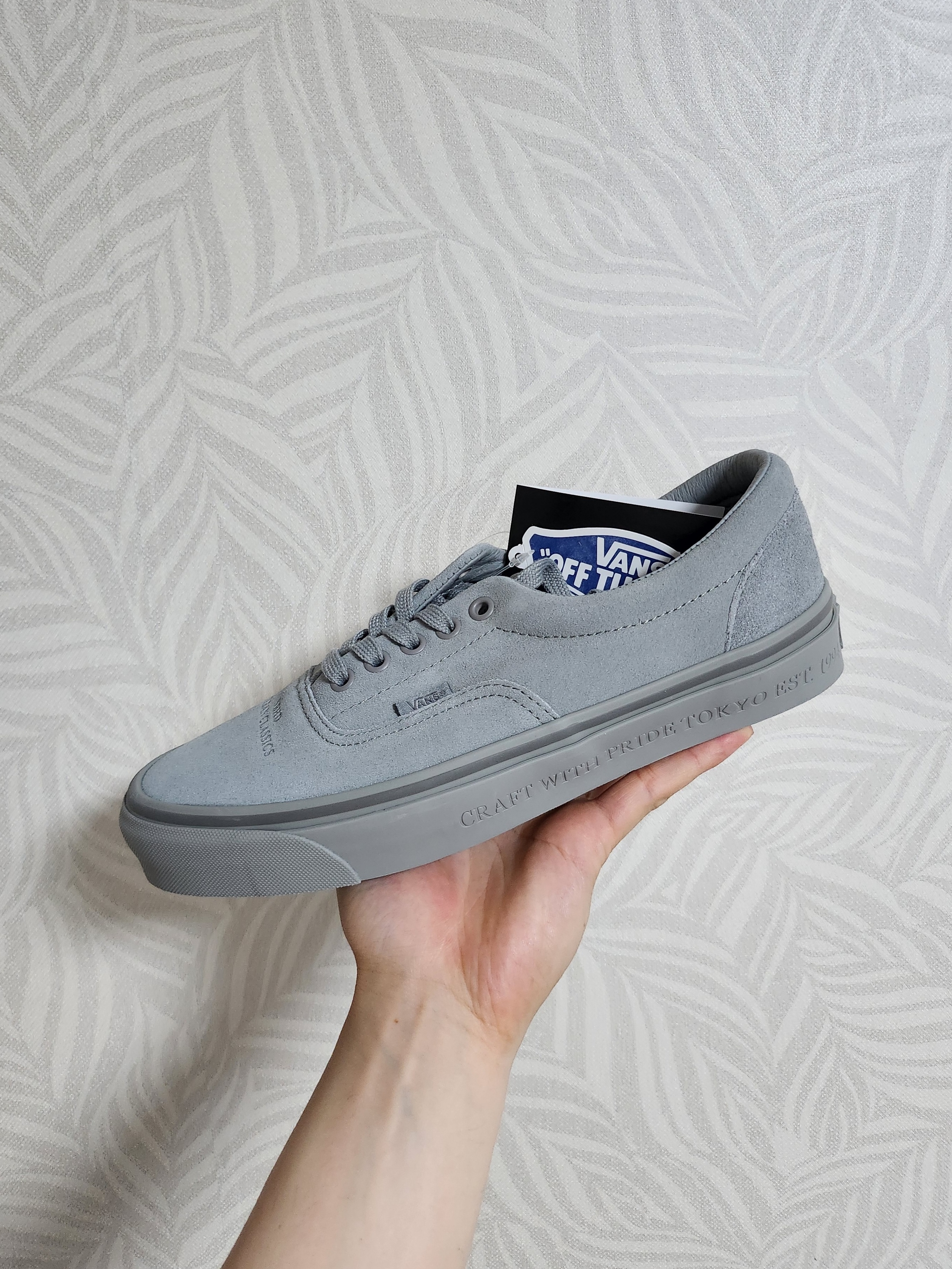 Vans x Neighborhood Era 95 DX Grey 착용 스타일 - 1
