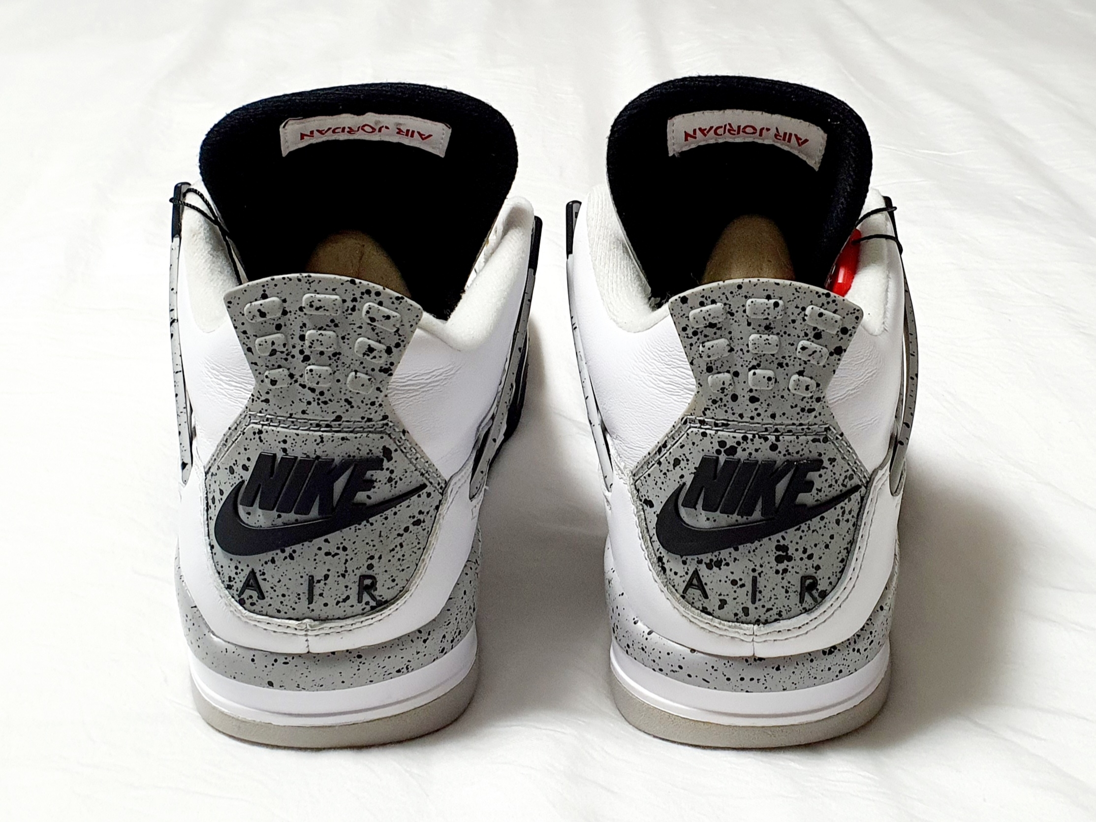 Jordan 4 Retro OG White Cement 2016 착용 스타일 - 3
