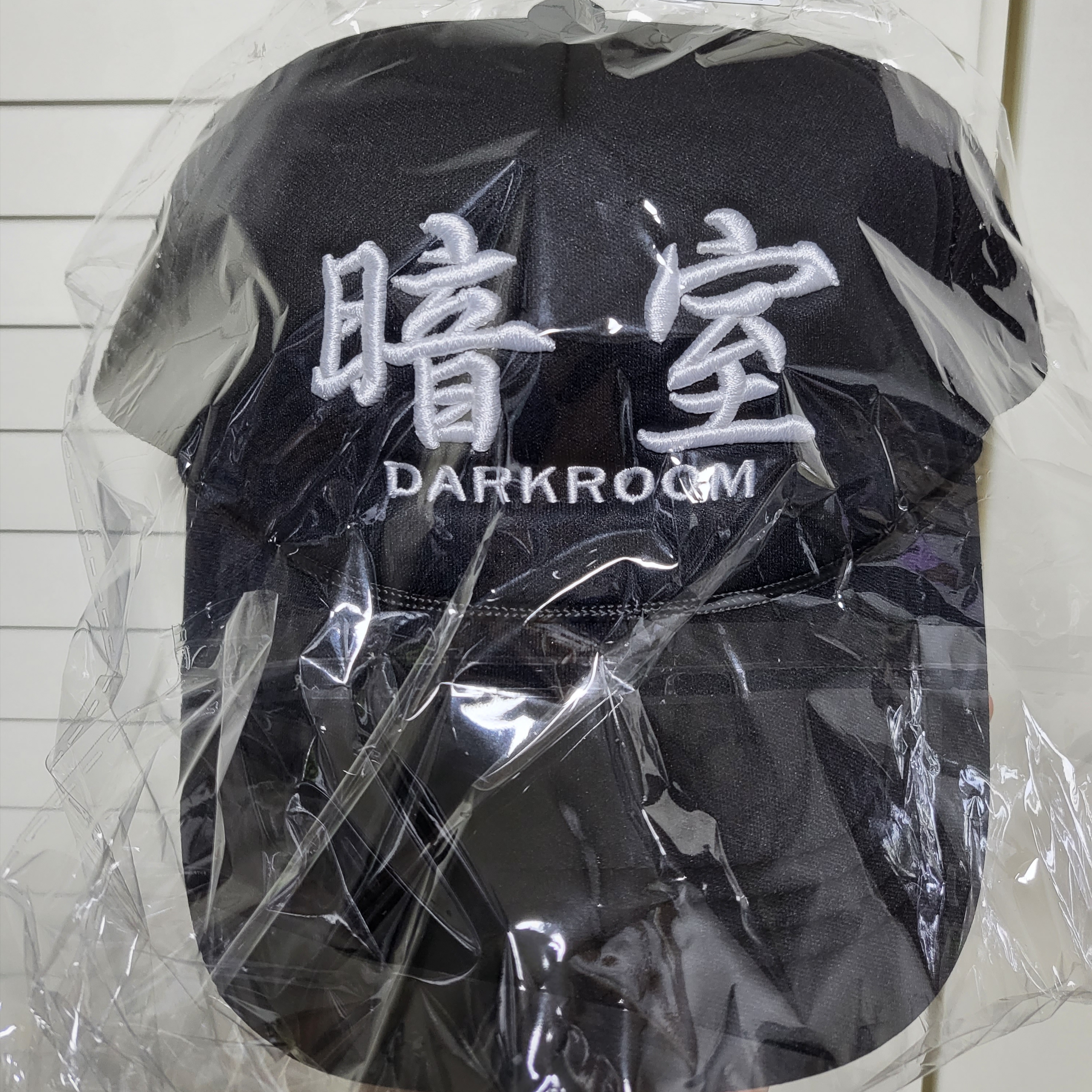 Darkr8m Studio Mesh Trucker Cap Black 착용 스타일