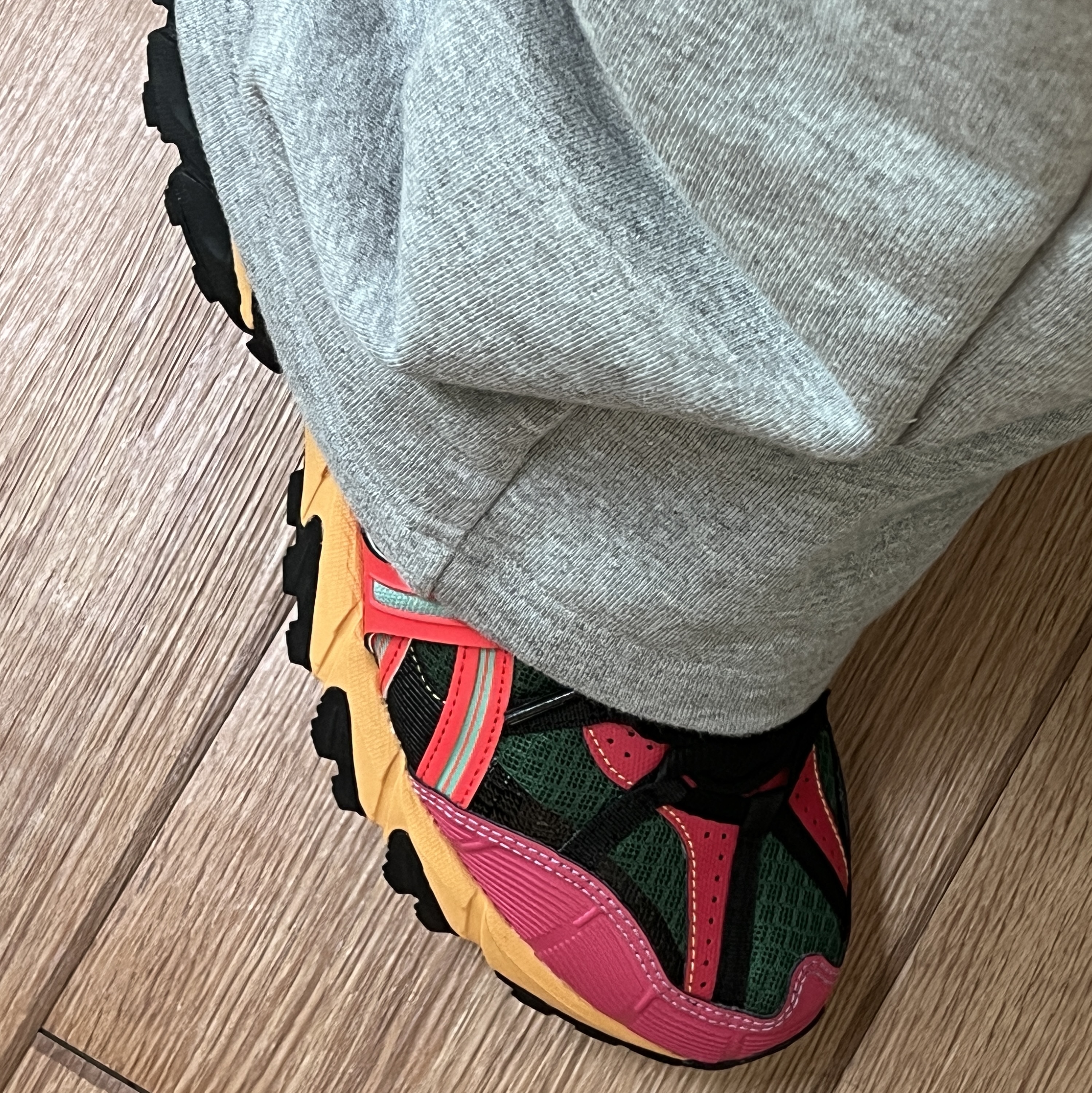 Asics x Andersson Bell Gel-Sonoma 15-50 Bright Rose Evergreen 착용 스타일