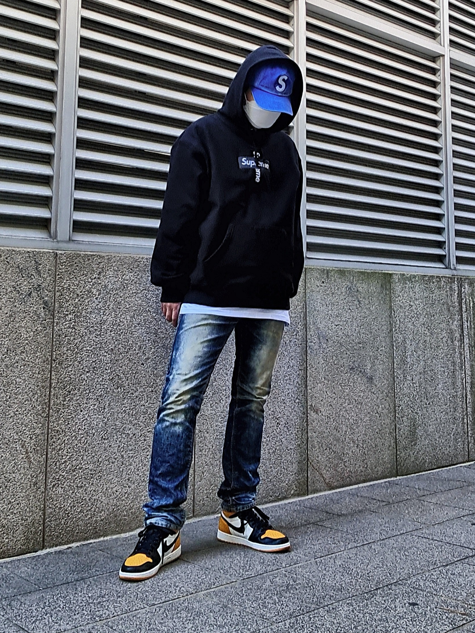 Supreme Pigment Print S Logo 6-Panel Royal - 20SS, Supreme Cross Box Logo Hooded Sweatshirt Black - 20FW 착용 스타일 - 2
