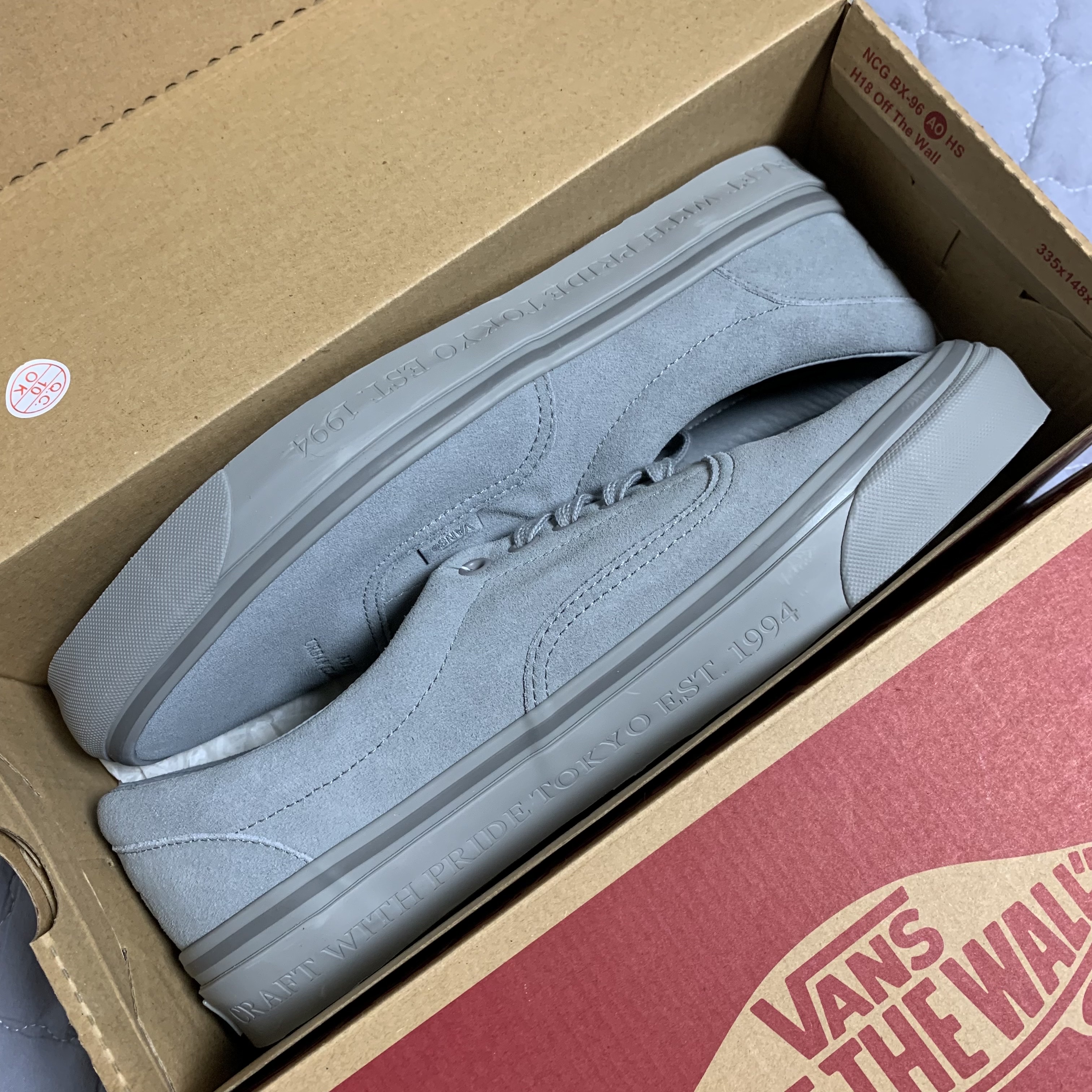 Vans x Neighborhood Era 95 DX Grey 착용 스타일