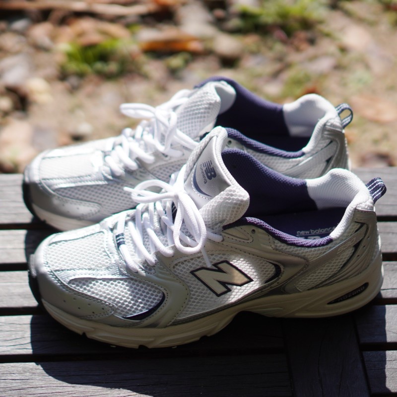 New Balance 530 Steel Grey 착용 스타일 - 3