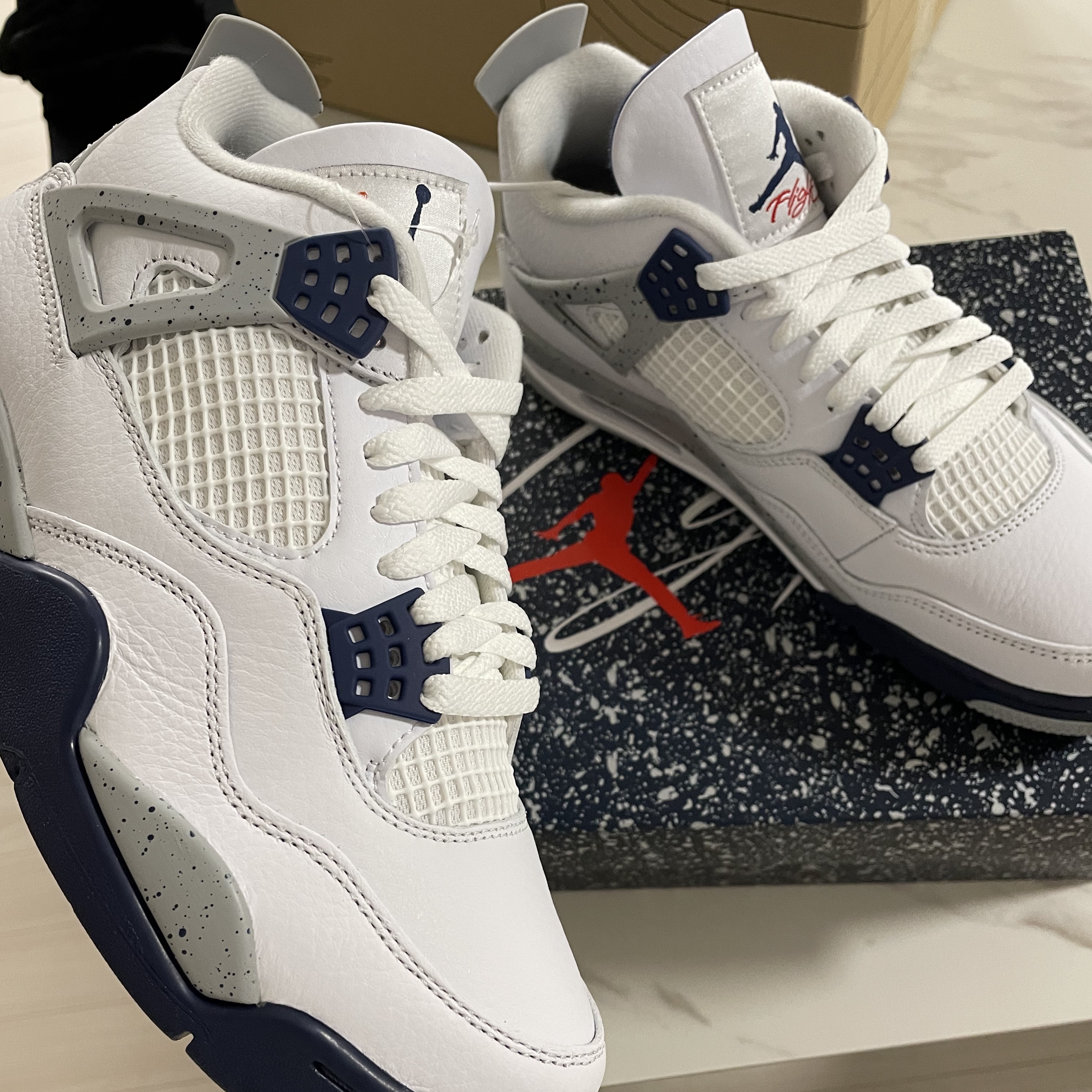 Jordan 4 Retro Midnight Navy 착용 스타일 - 4