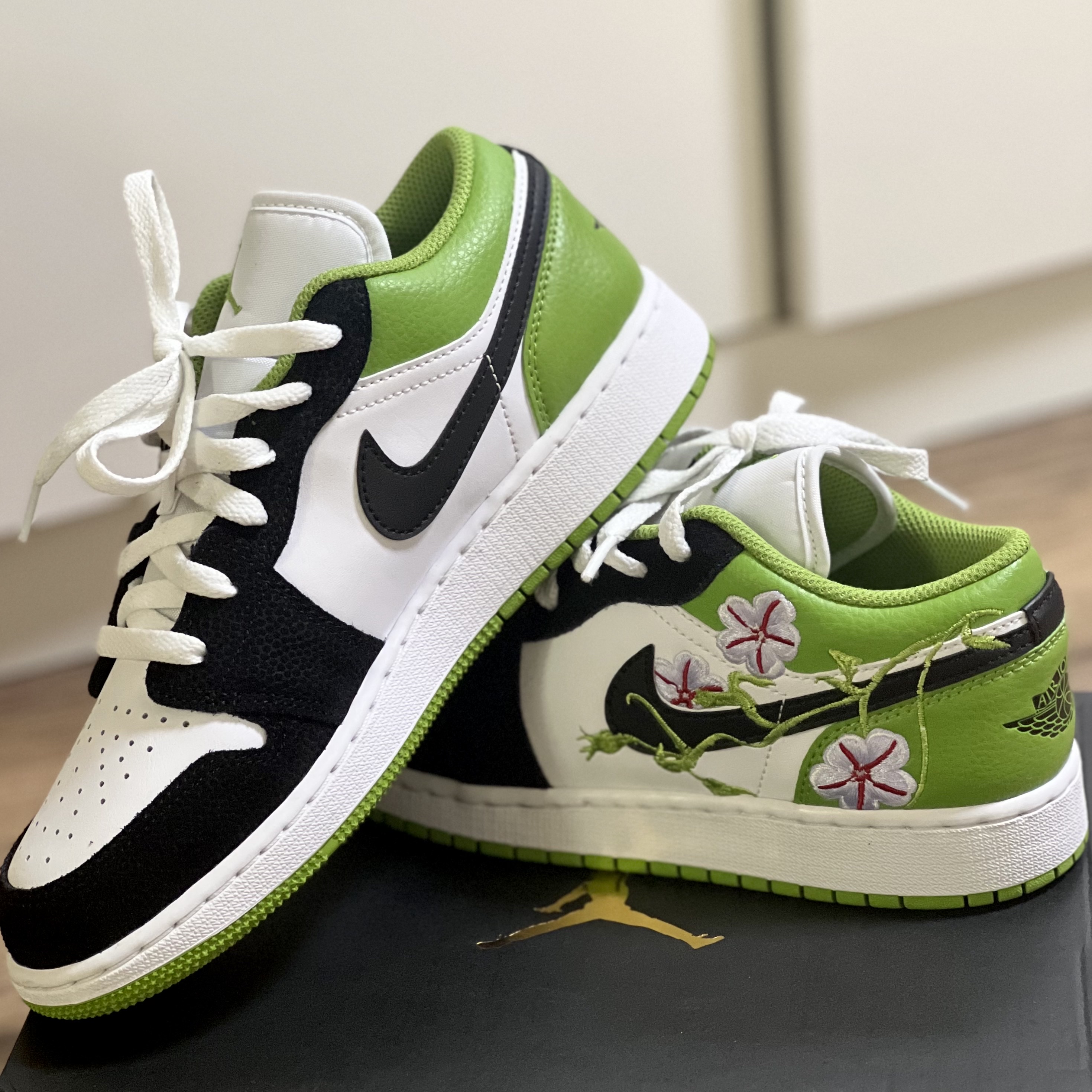 (GS) Jordan 1 Low SE Altitude Green 착용 스타일