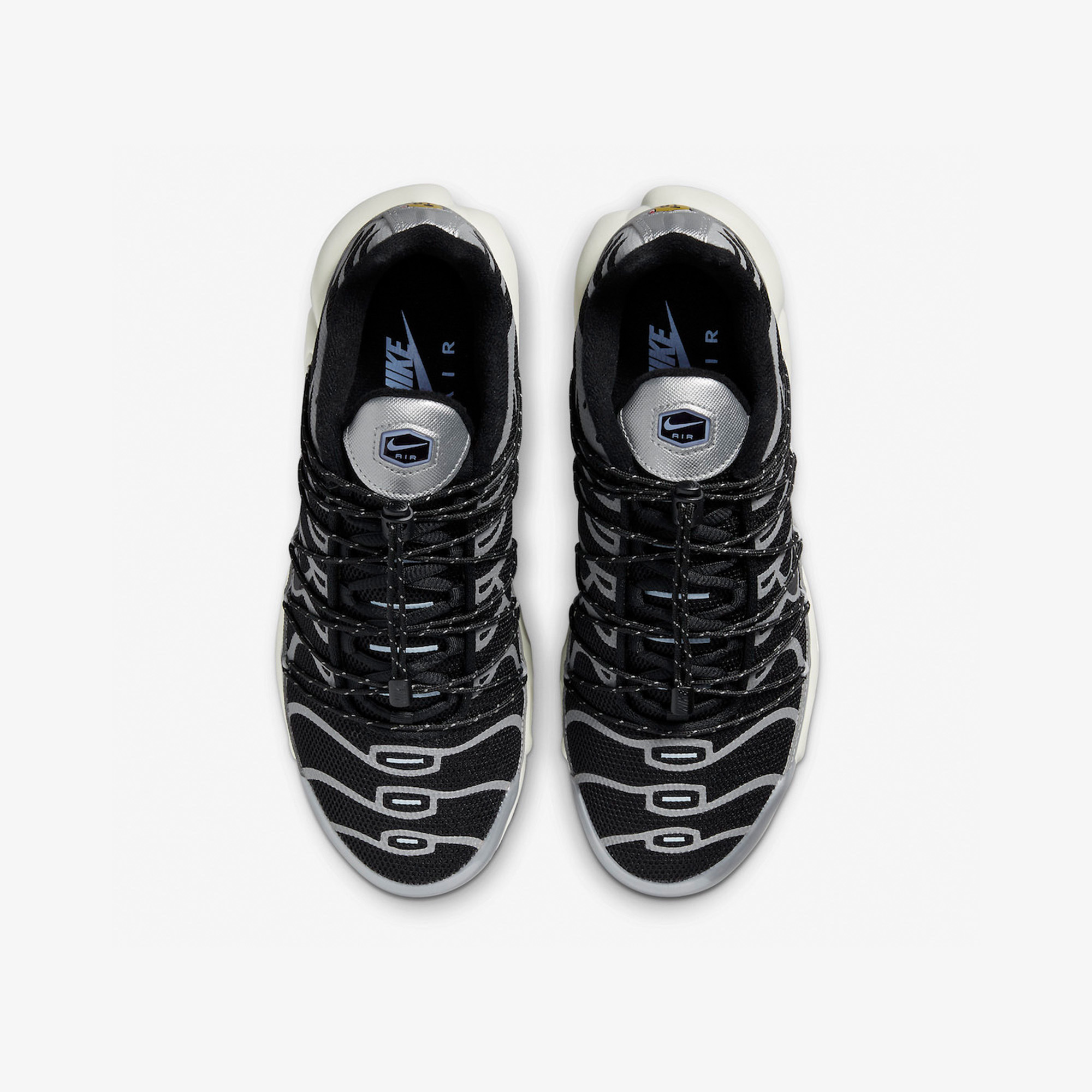 Nike Air Max Plus Triple Black, Nike x Comme des Garcons Homme Plus Air Max Sunder SP White Black 착용 스타일 - 4